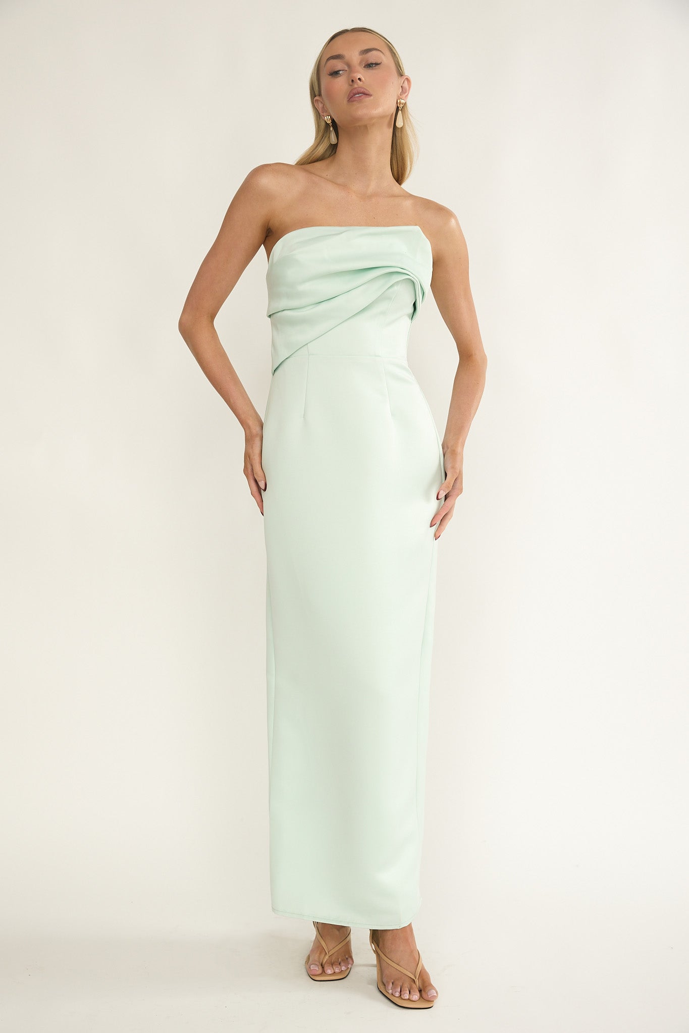 Fleur Sky Strapless Pleat Bust Maxi Dress Mint-Maymioy