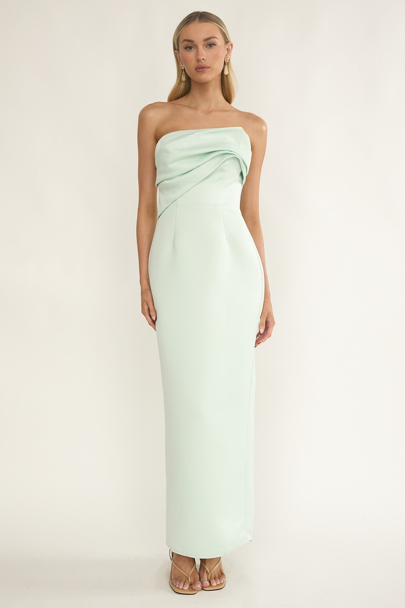 Fleur Sky Strapless Pleat Bust Maxi Dress Mint-Maymioy
