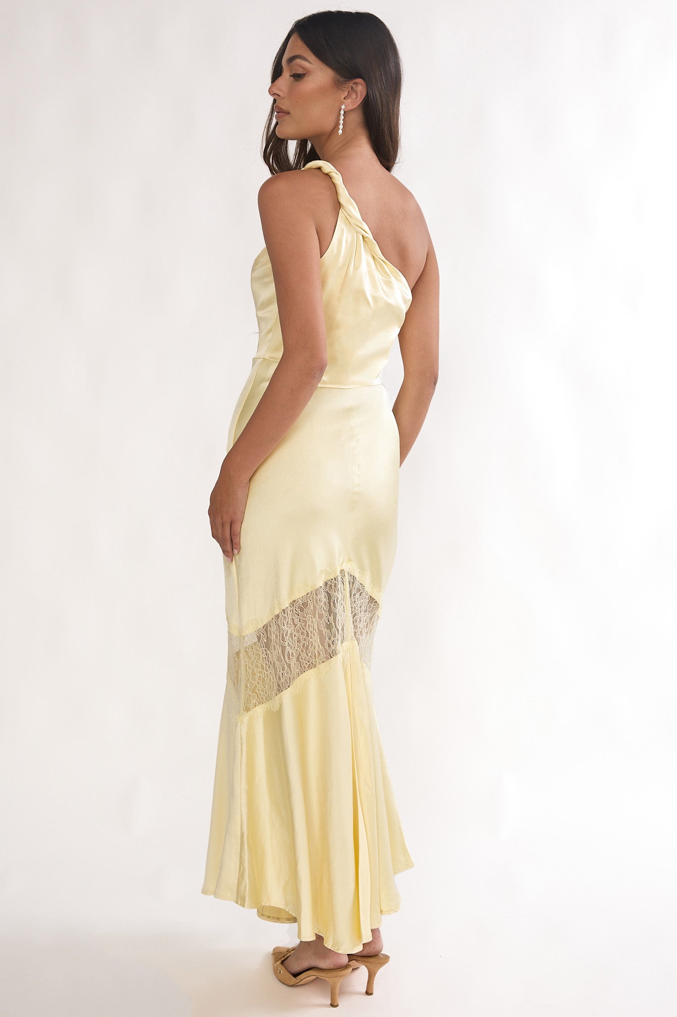 Avielle Lace Trim One-Shoulder Maxi Dress Butter-Maymioy
