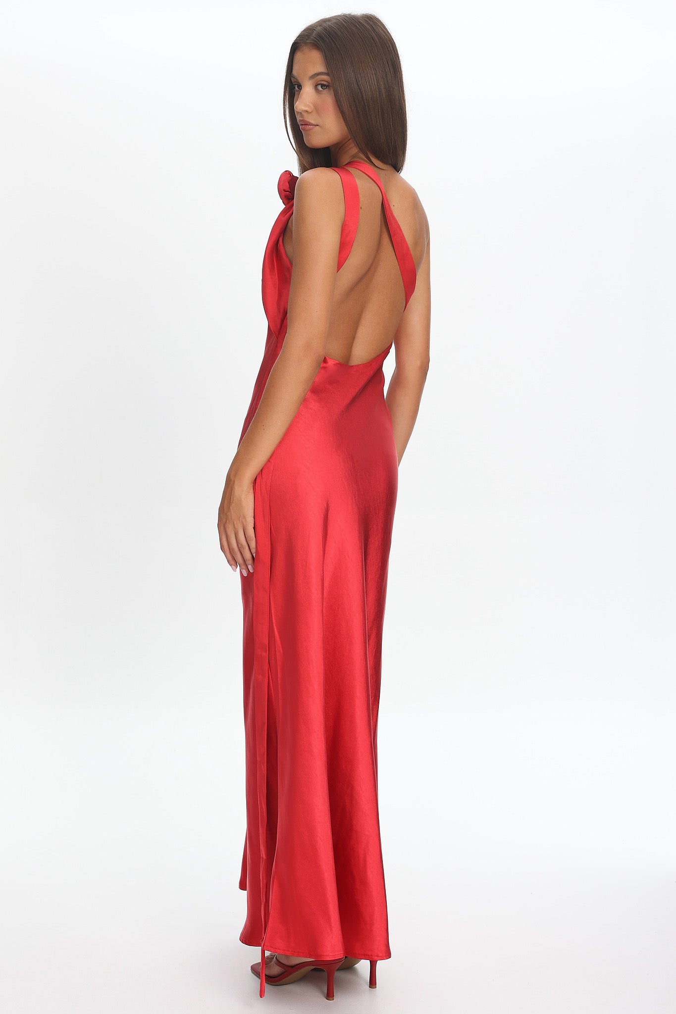 Star Fall One-Shoulder Rosette Maxi Dress Red-Maymioy
