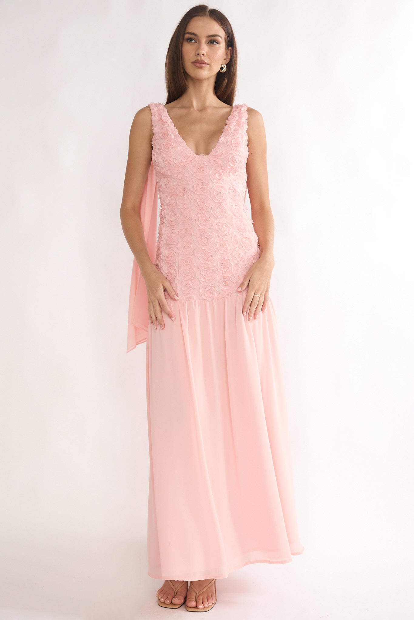 Marcellia Tied Back Maxi Dress Embellished Pink-Maymioy