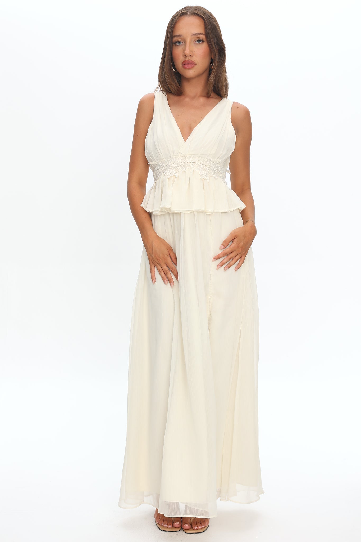 Lusia Peplum Applique Waist Maxi Dress White-Maymioy