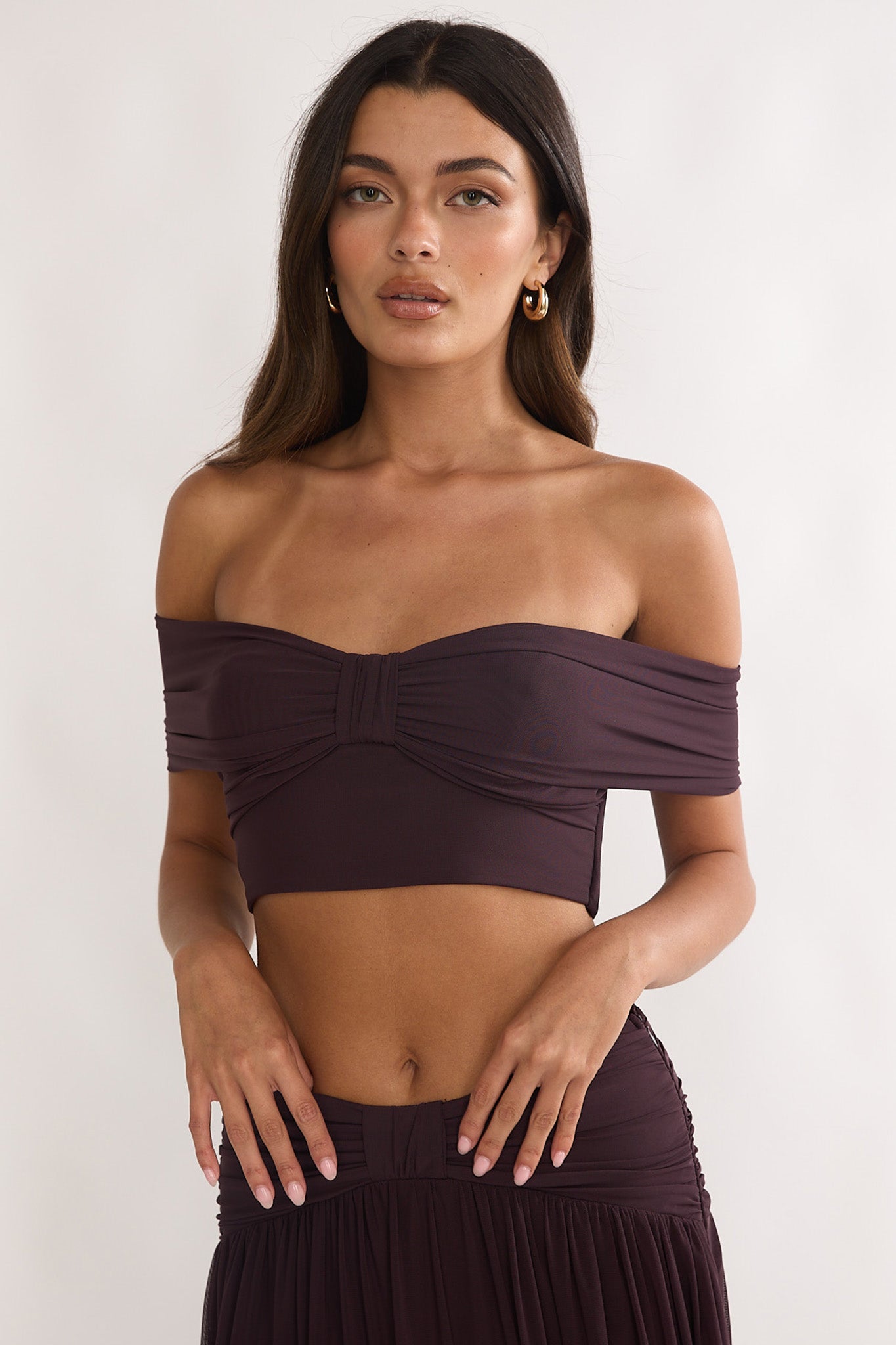 Farela Off-Shoulder Crop Top Coffee-Maymioy