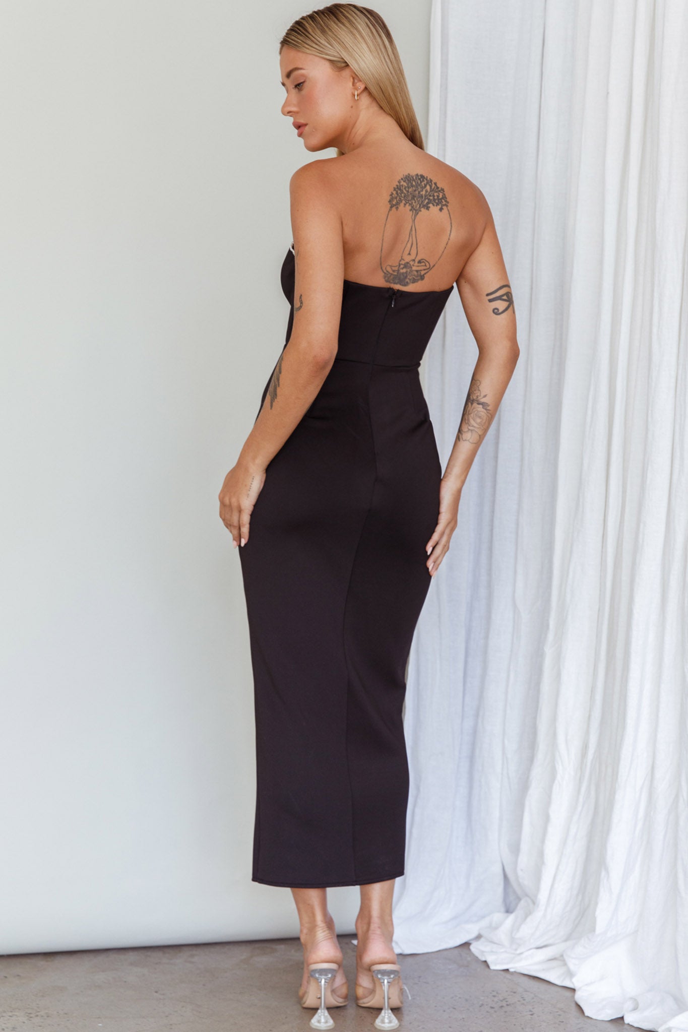 Mystic Diamante Neckline Midi Dress Black-Maymioy
