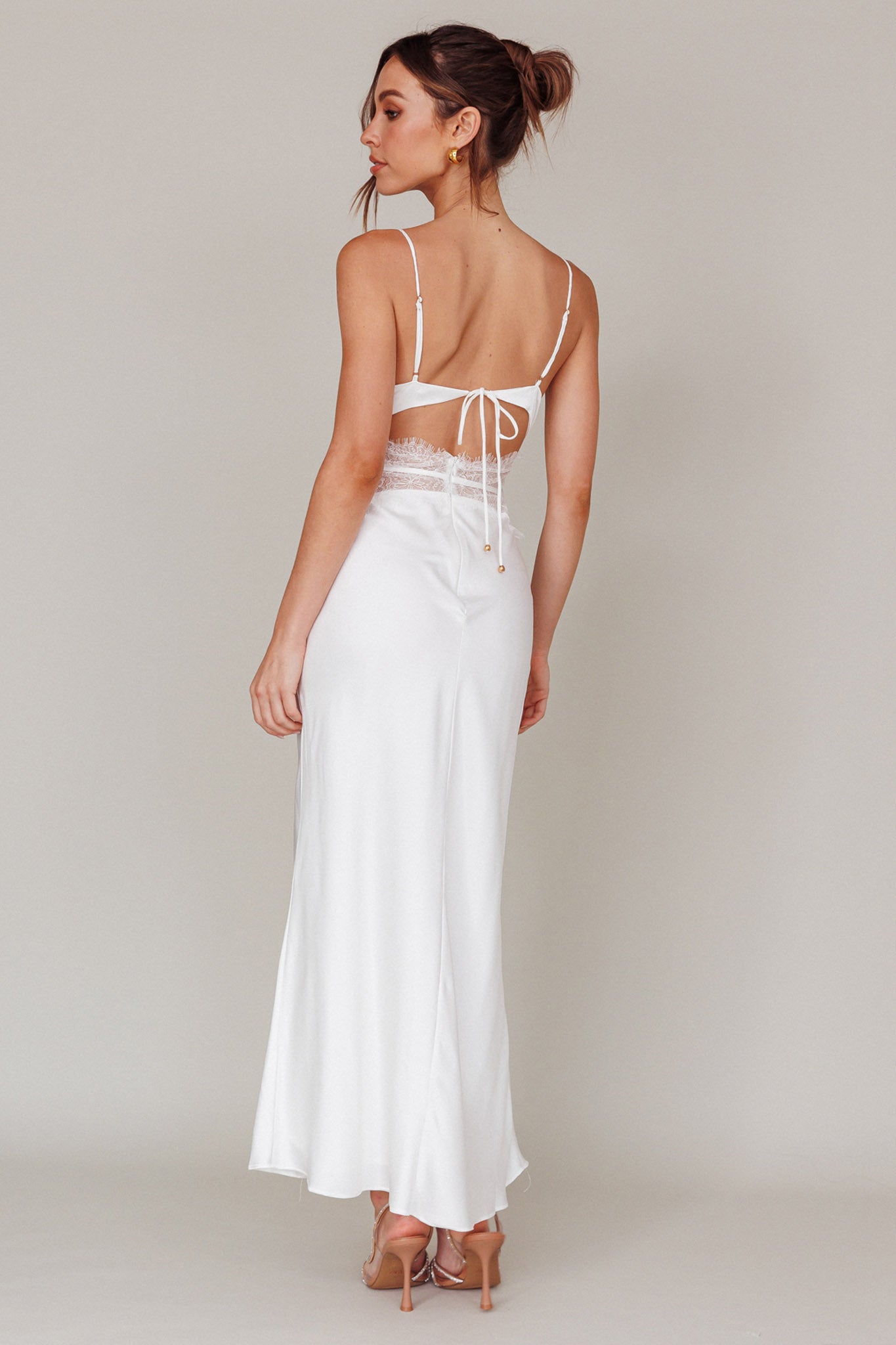 Honeybee Lace Trim Maxi Dress White-Maymioy