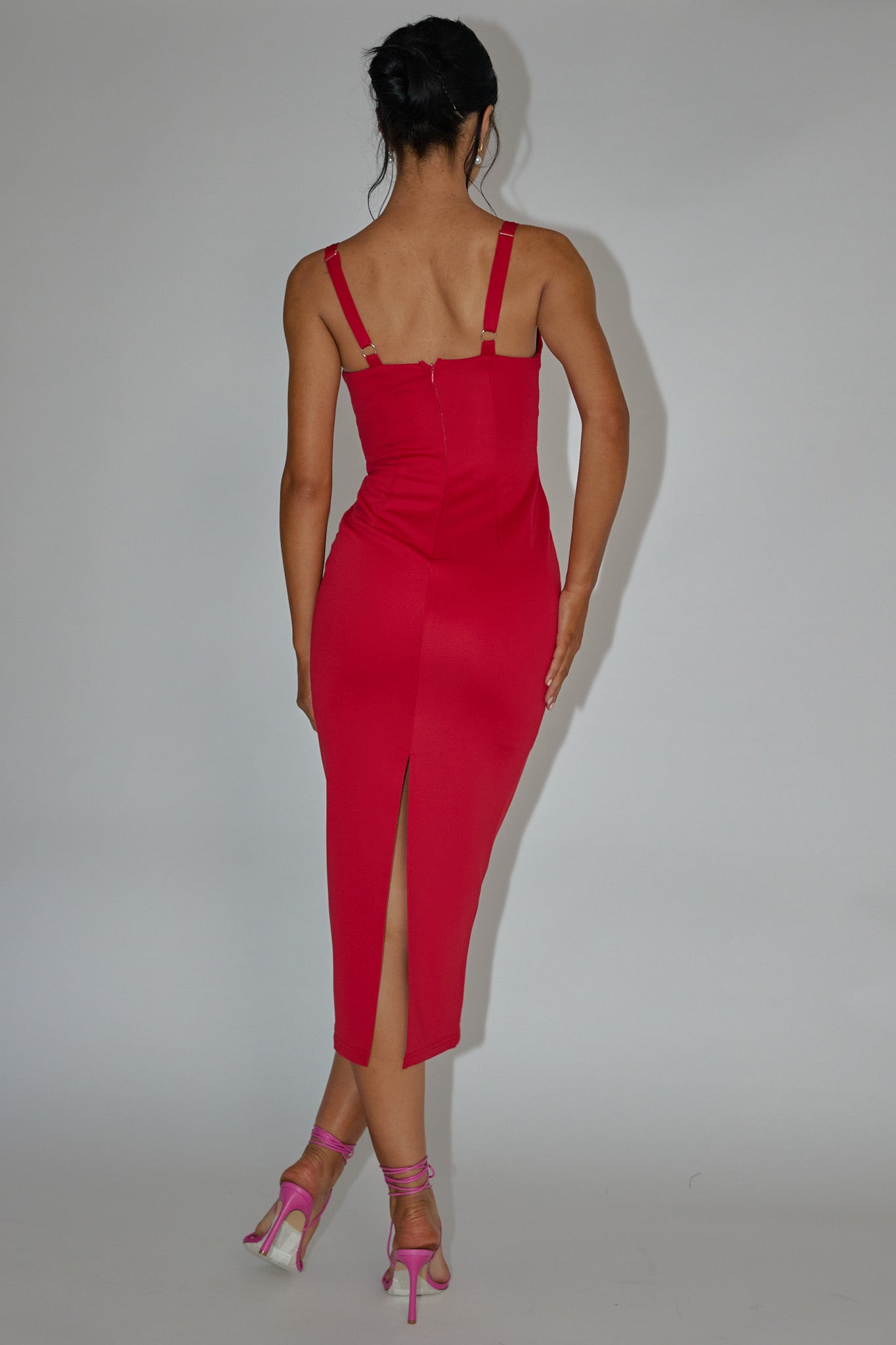La Bellevilloise Sequin Bust Midi Dress Red-Maymioy