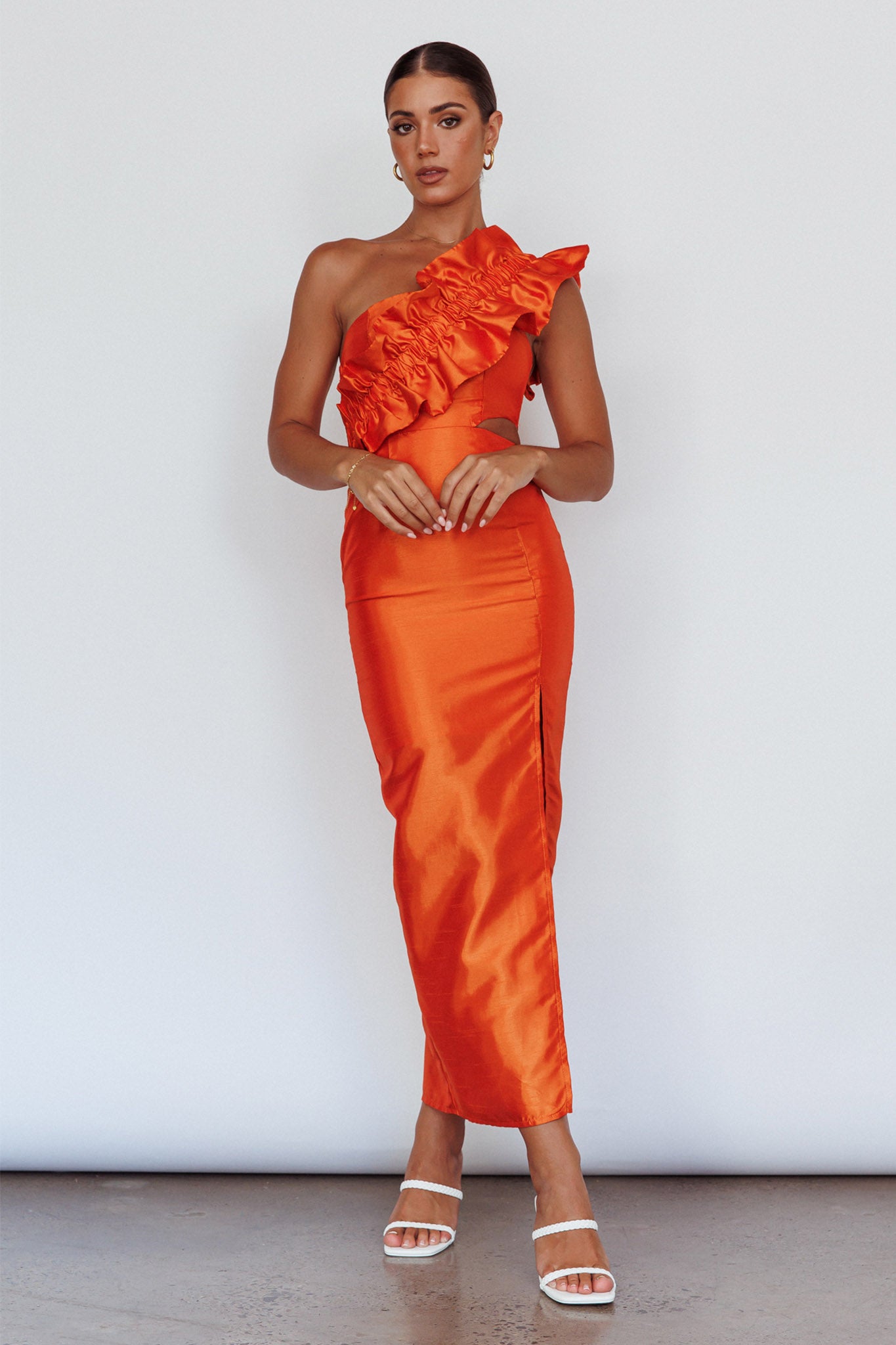 NY Moment Wide Ruffle Shoulder Dress Orange-Maymioy