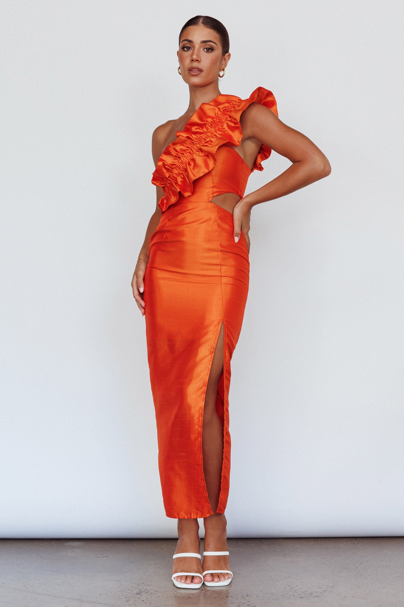 NY Moment Wide Ruffle Shoulder Dress Orange-Maymioy