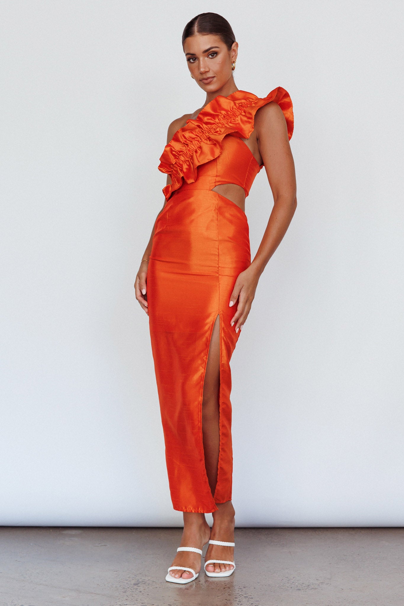 NY Moment Wide Ruffle Shoulder Dress Orange-Maymioy