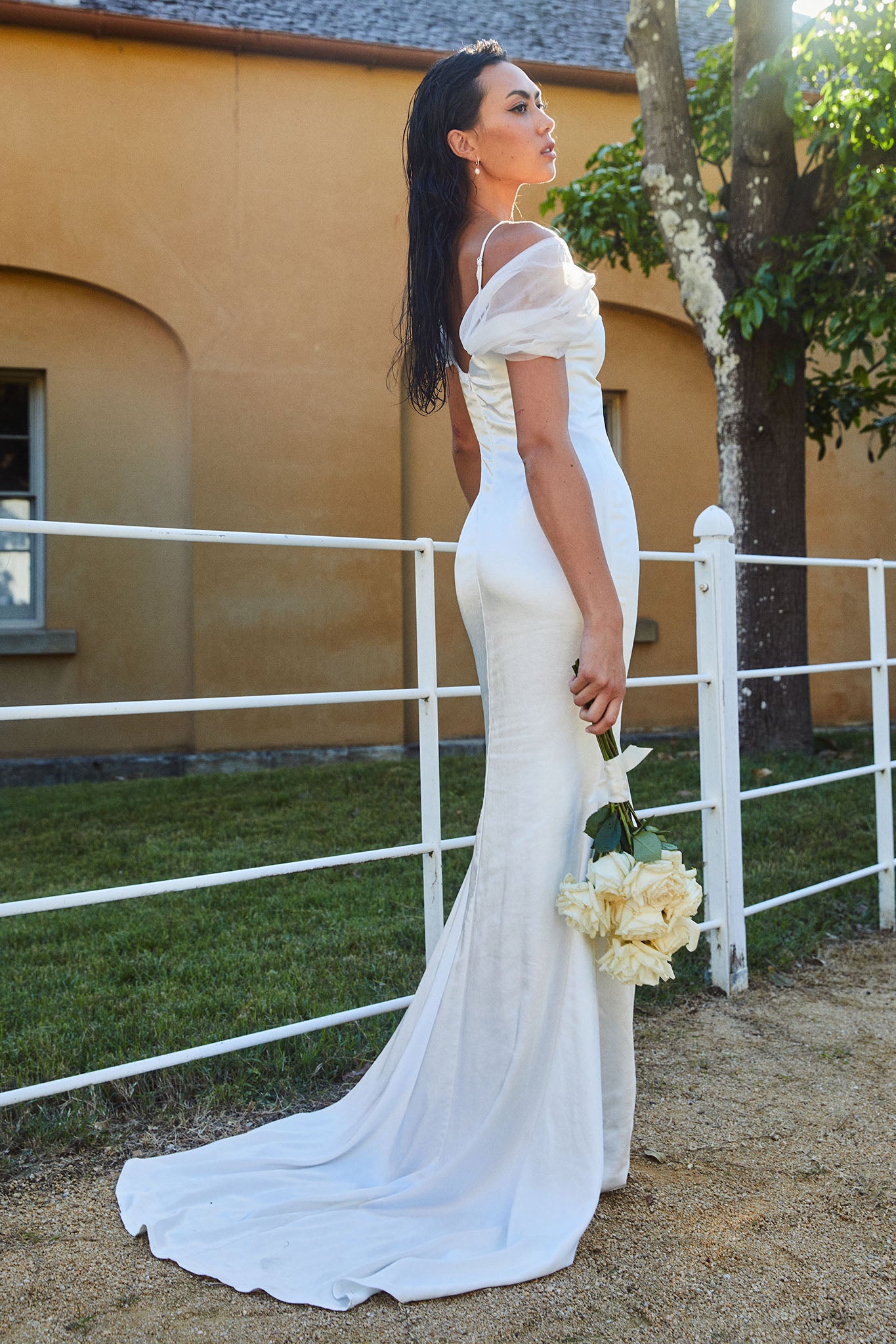 Keila Off-Shoulder Maxi Dress White-Maymioy