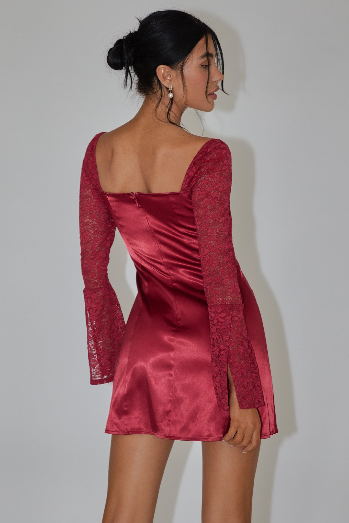 Ti Amo Lace Bust Long Sleeve Mini Dress Wine-Maymioy