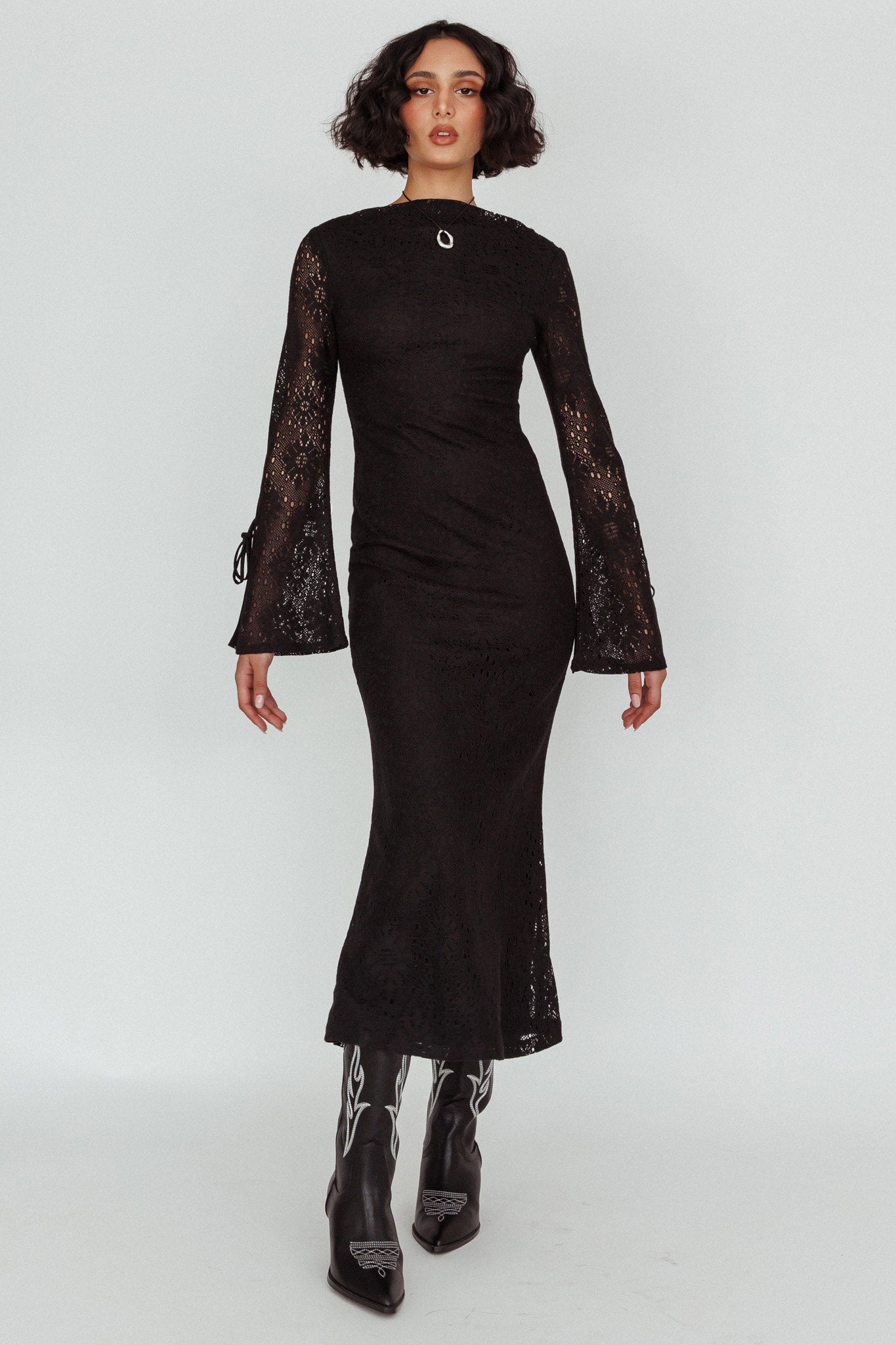 Kalia Long Sleeve Lace Midi Dress Black-Maymioy