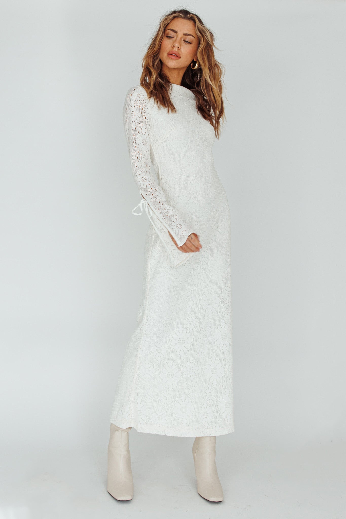 Kalia Long Sleeve Lace Midi Dress Cream-Maymioy