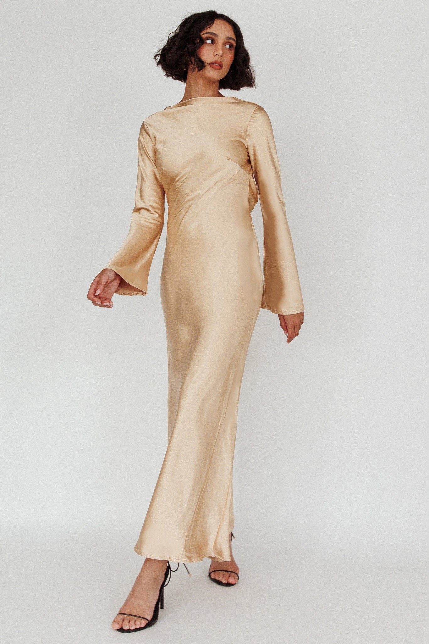 Lavera Open Back Long Sleeve Dress Beige-Maymioy