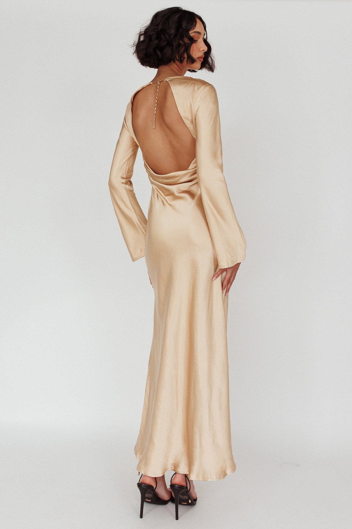 Lavera Open Back Long Sleeve Dress Beige-Maymioy