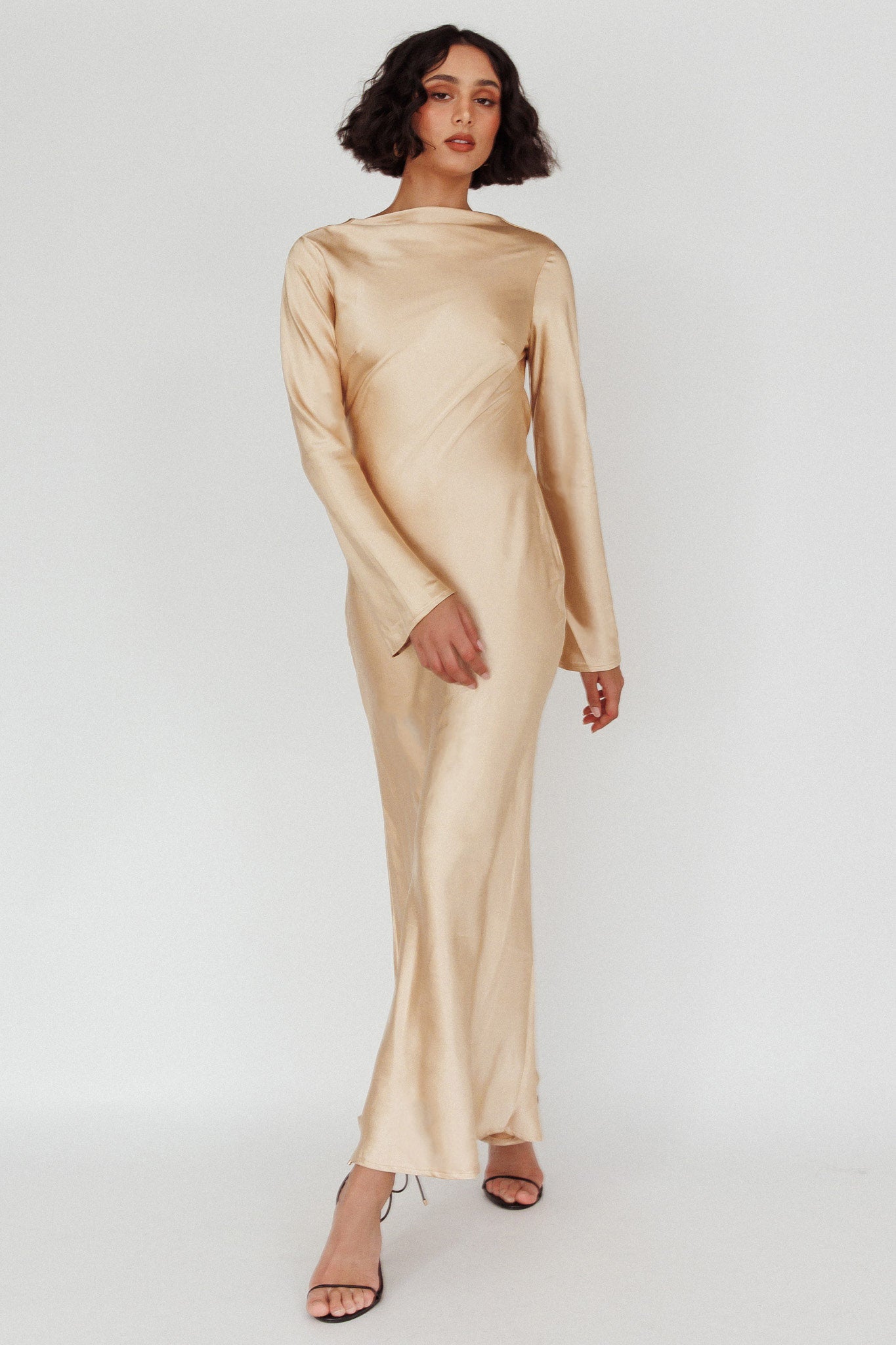 Lavera Open Back Long Sleeve Dress Beige-Maymioy