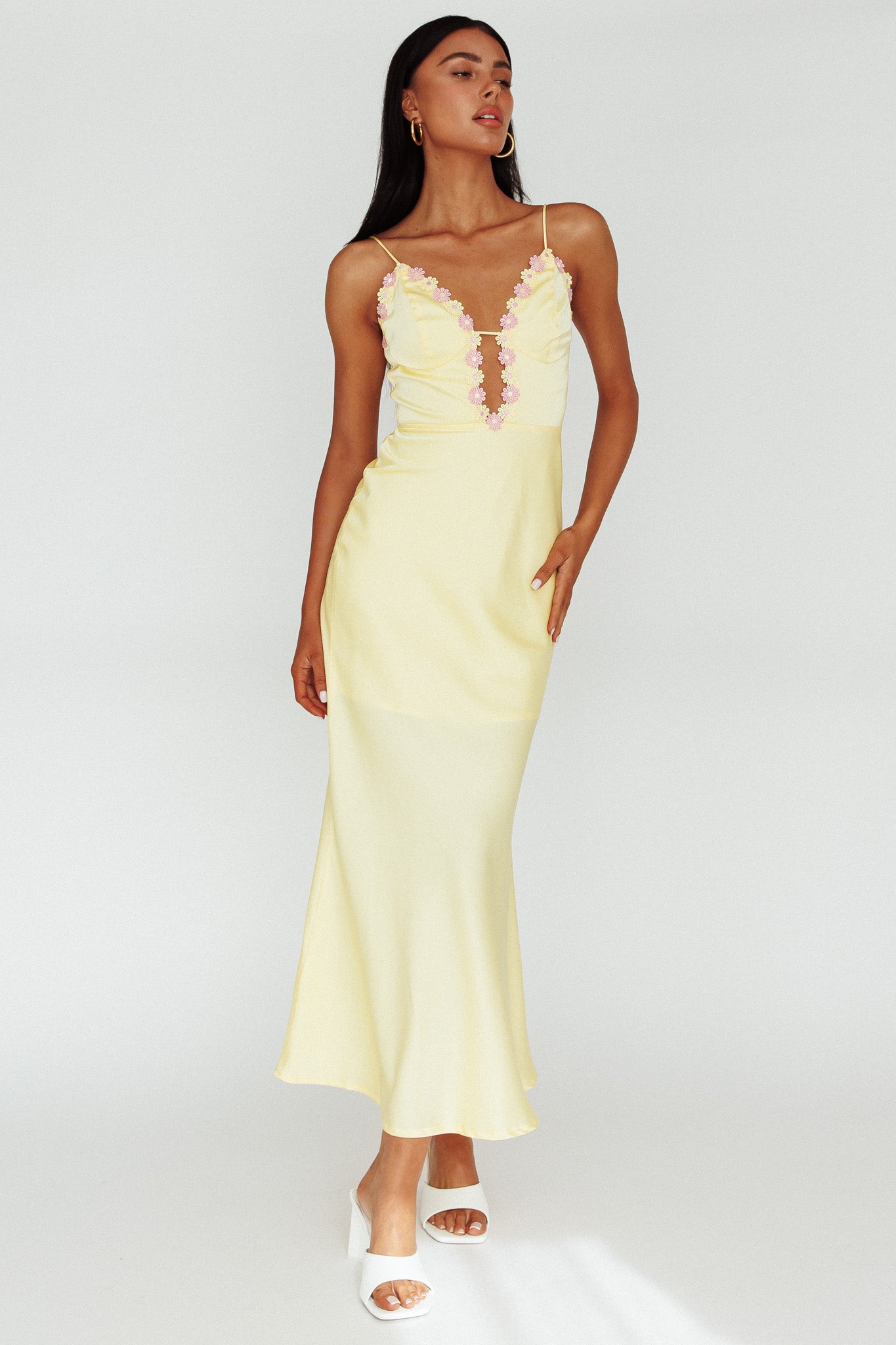 Honeysuckle Floral Neckline Midi Dress Lemon-Maymioy