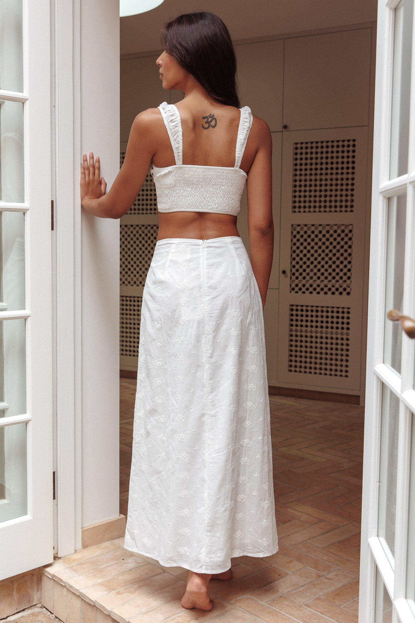 Helga Eyelet Embroidery Bow Maxi Skirt White-Maymioy