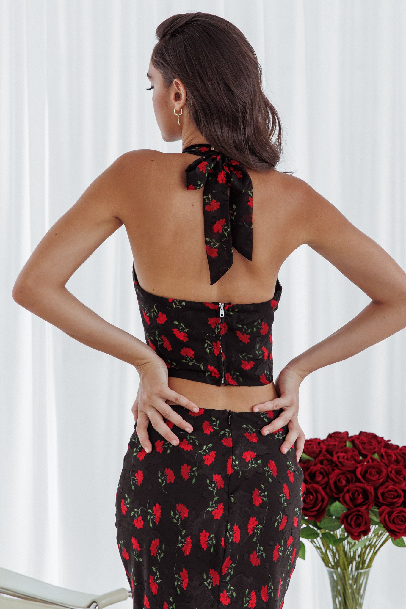 Gigi Halterneck Top Floral Black-Maymioy
