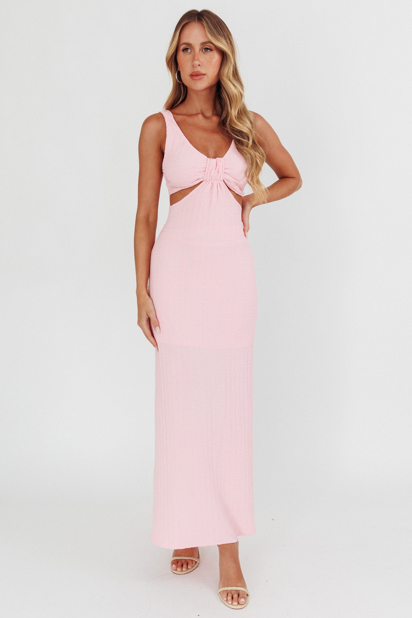 Kharissa Cut-Out Textured Maxi Dress Pink-Maymioy