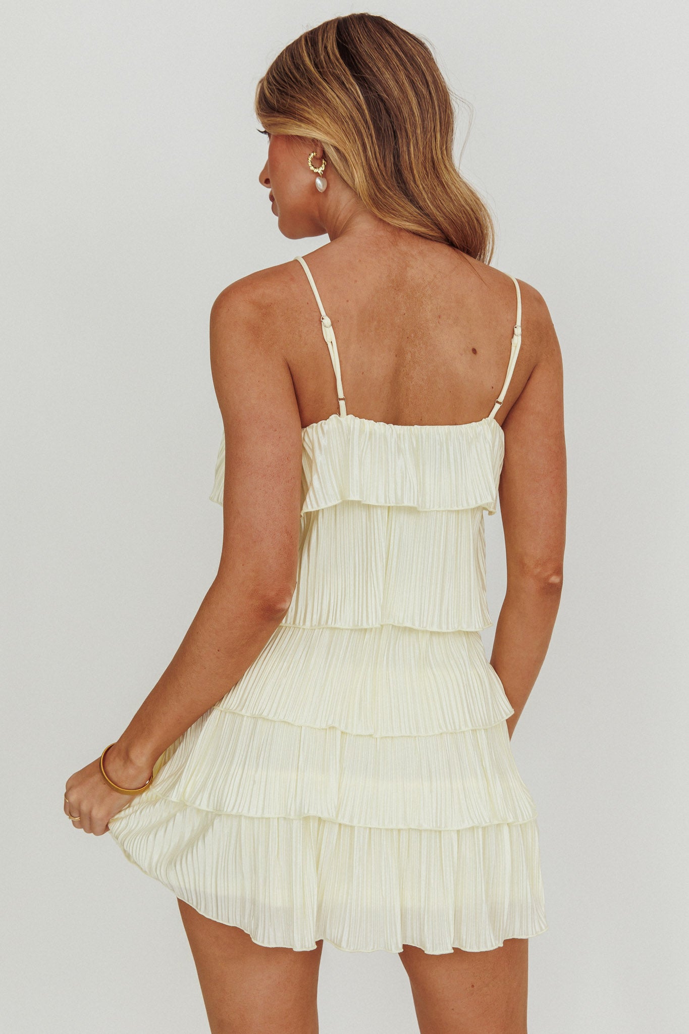 My Type Plisse Tiered Mini Dress Ivory-Maymioy