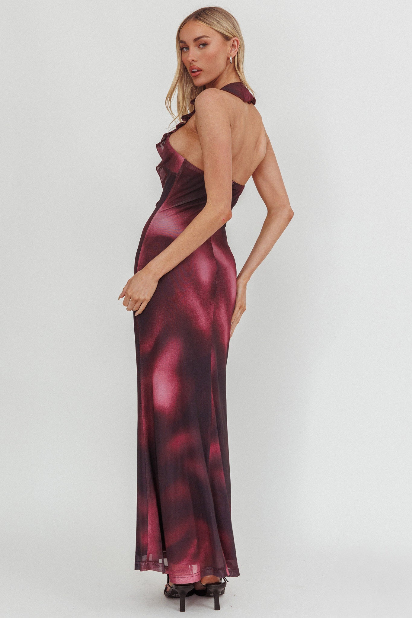 Live Loud Ruffle Halterneck Maxi Dress Print Brown-Maymioy