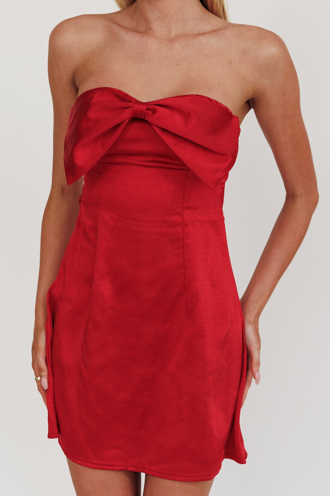 Sandi Bow Bust Mini Dress Red-Maymioy