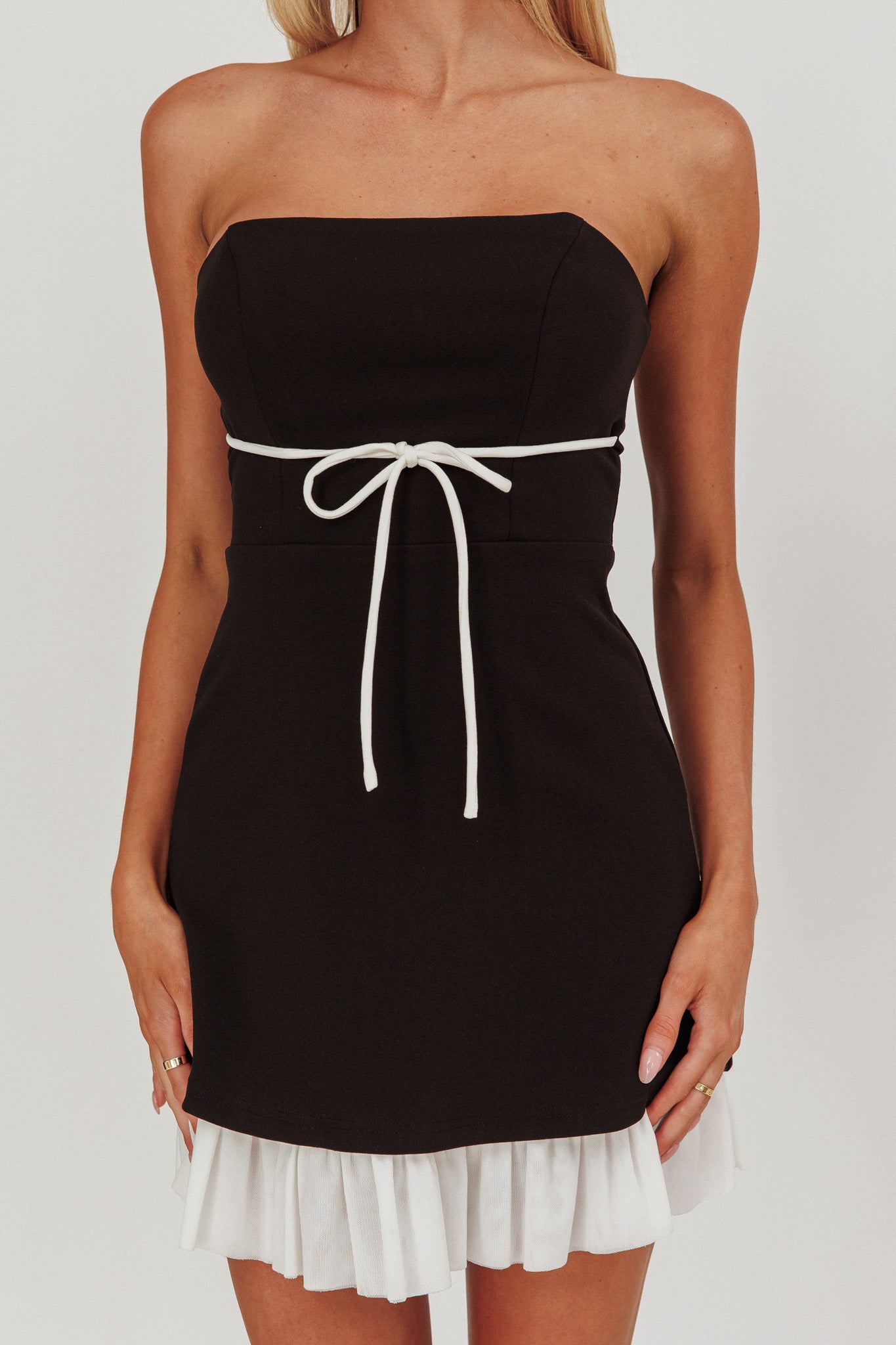 Statement Strapless String Tie Mini Dress Black-Maymioy