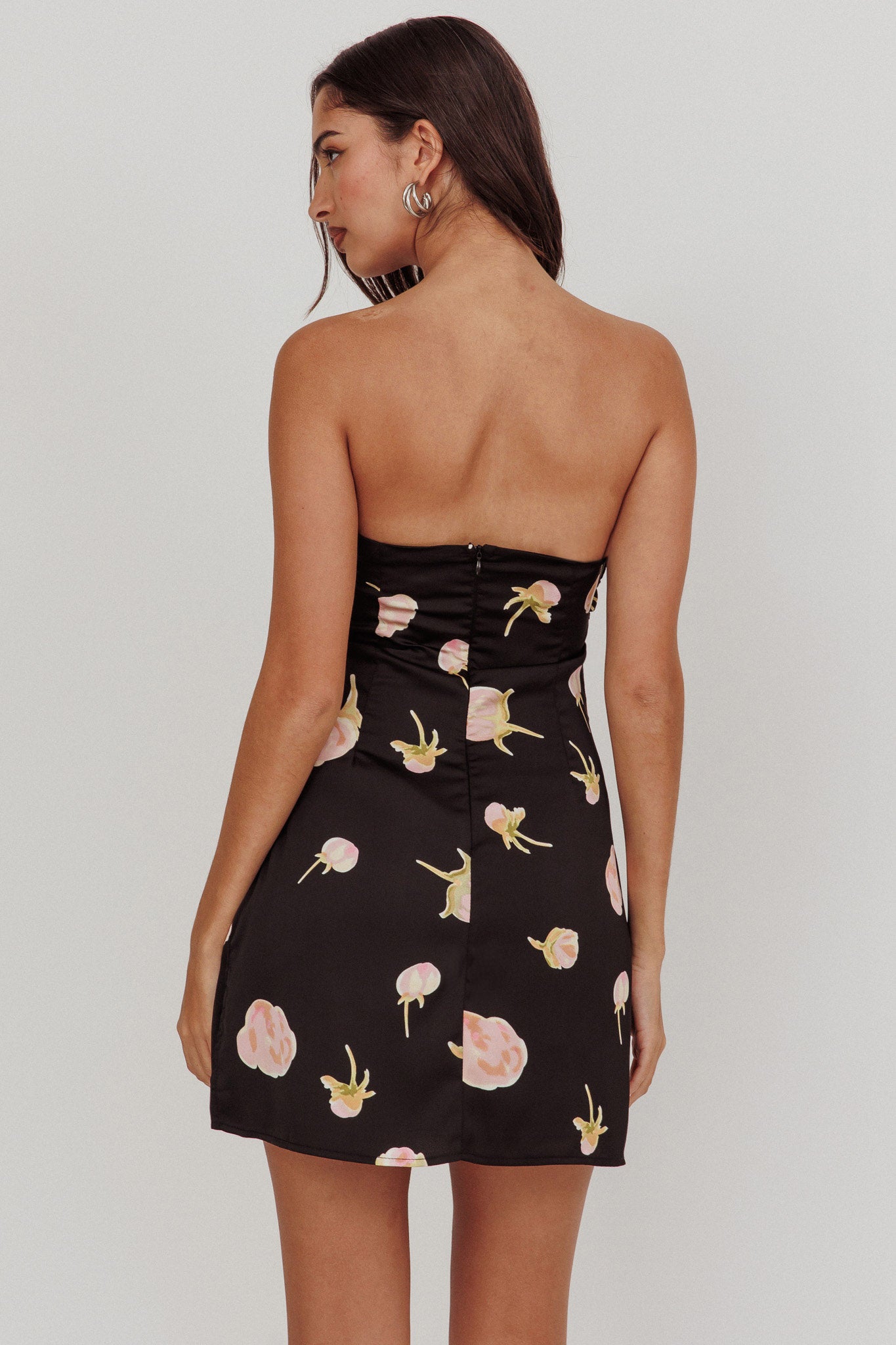 Sian Strapless Sweetheart Mini Dress Flowers Black-Maymioy