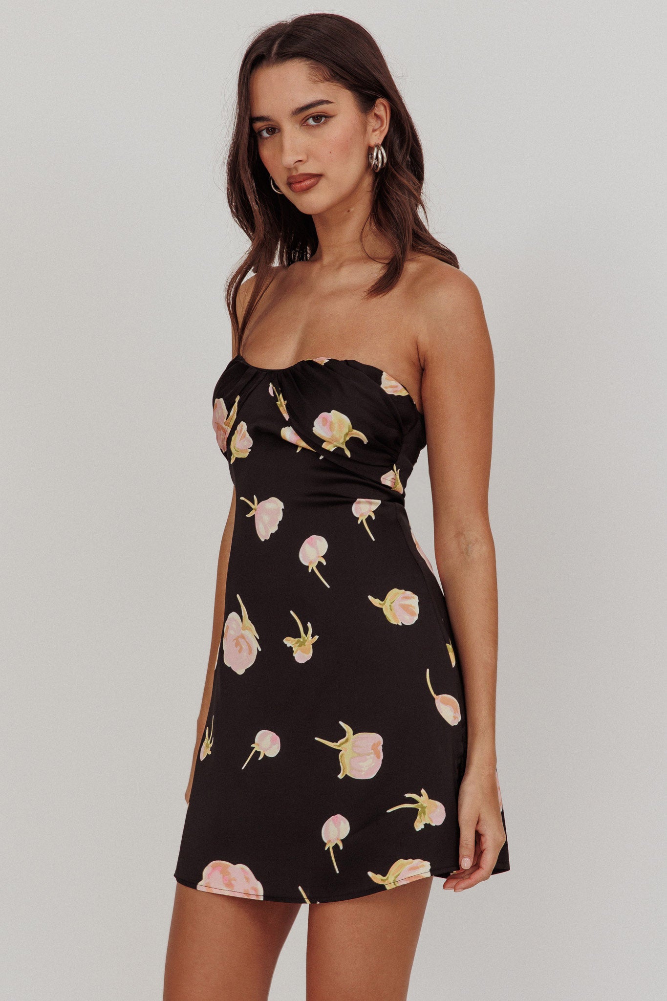 Sian Strapless Sweetheart Mini Dress Flowers Black-Maymioy