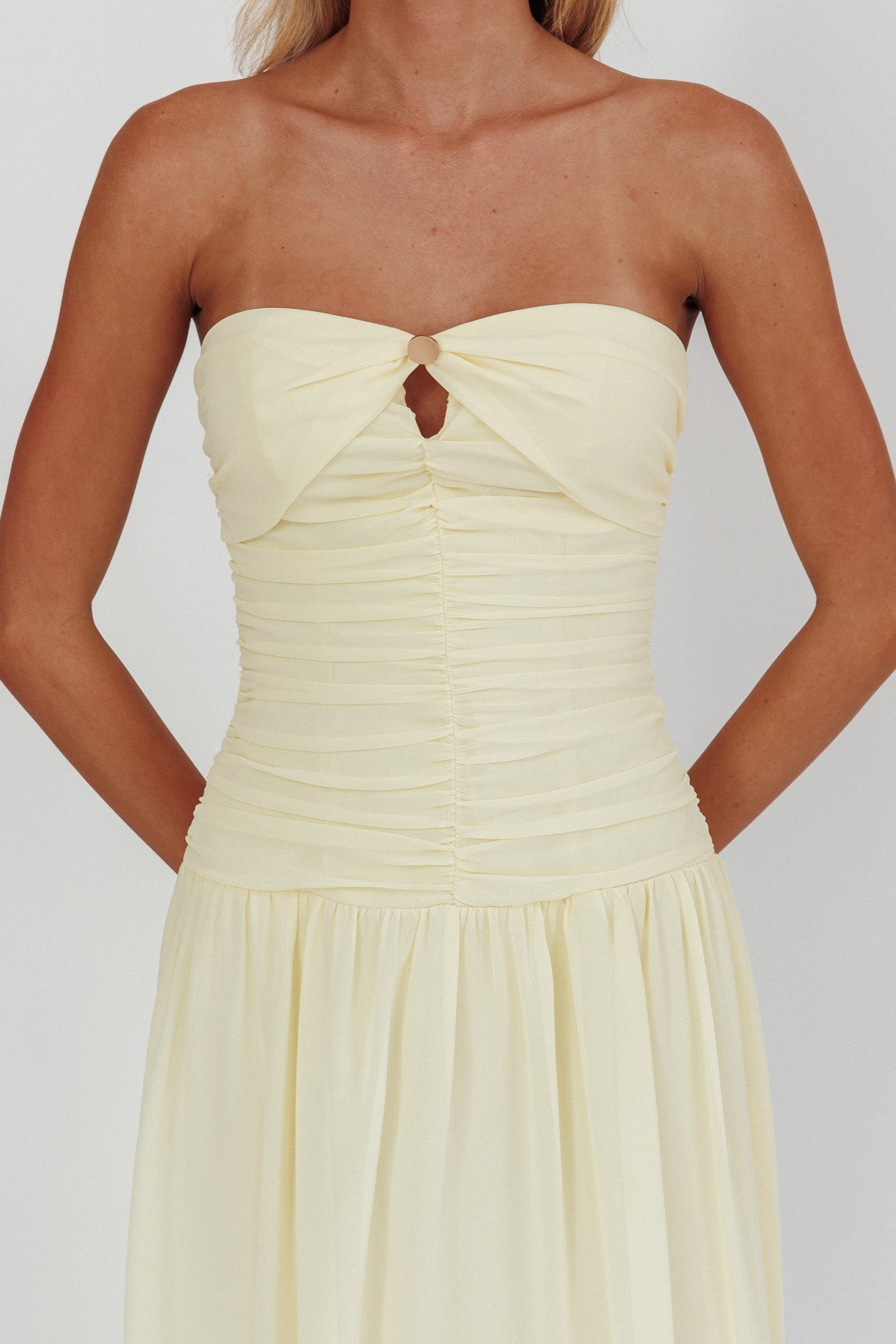 High Streets Strapless Maxi Dress Butter-Maymioy