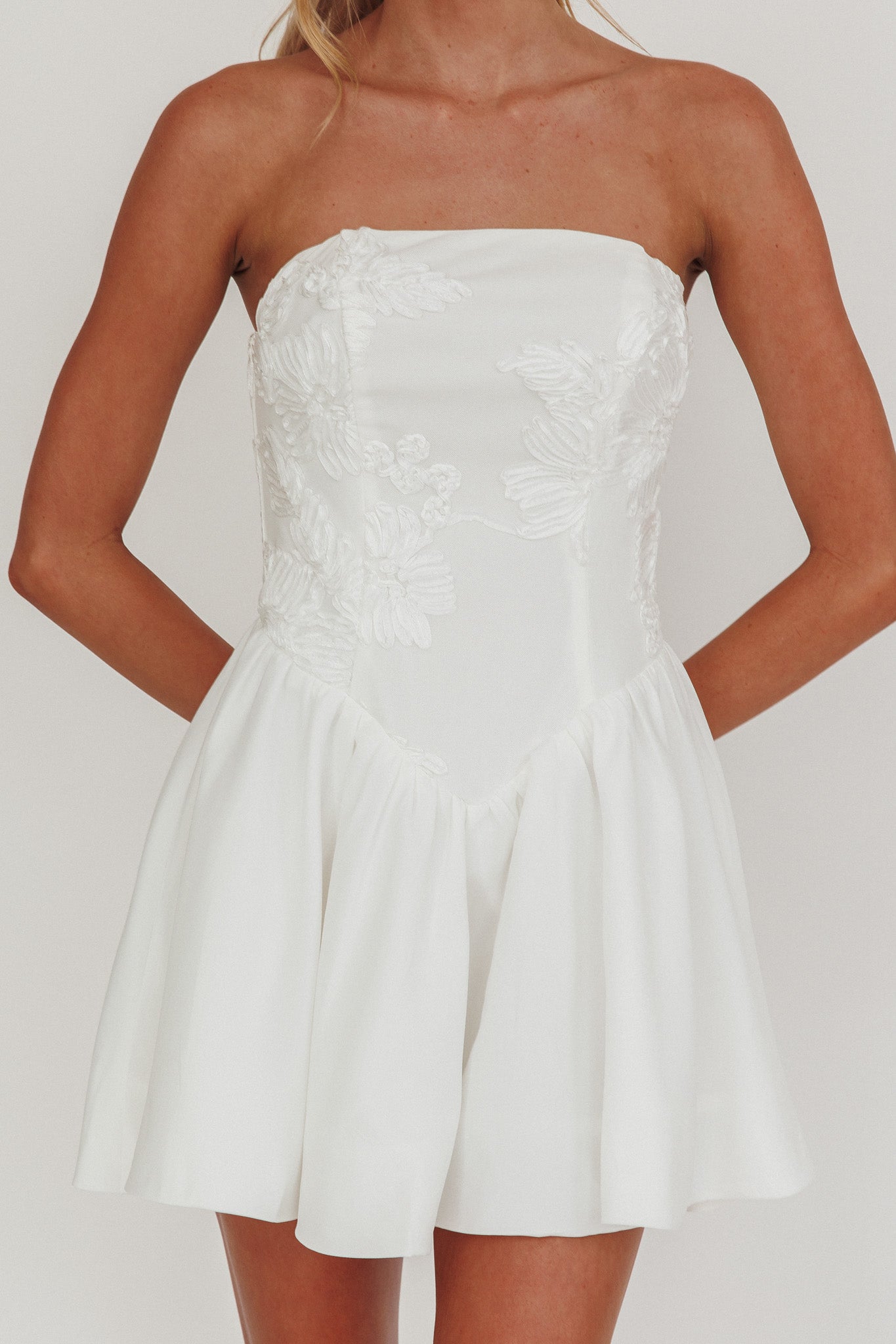 Fiora Basque Waist Strapless Mini Dress White-Maymioy