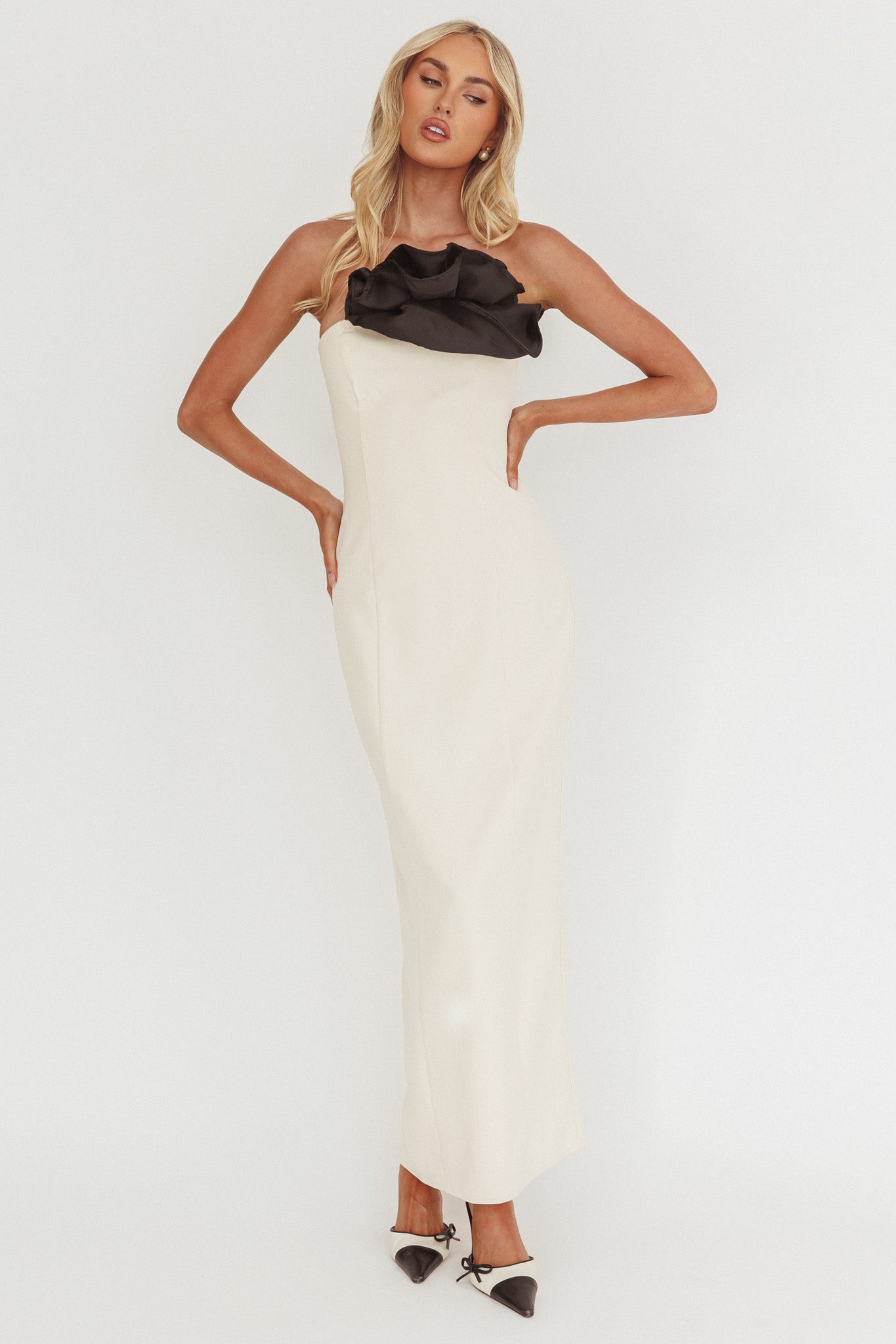Lonnie Neckline Decoration Maxi Dress Cream-Maymioy