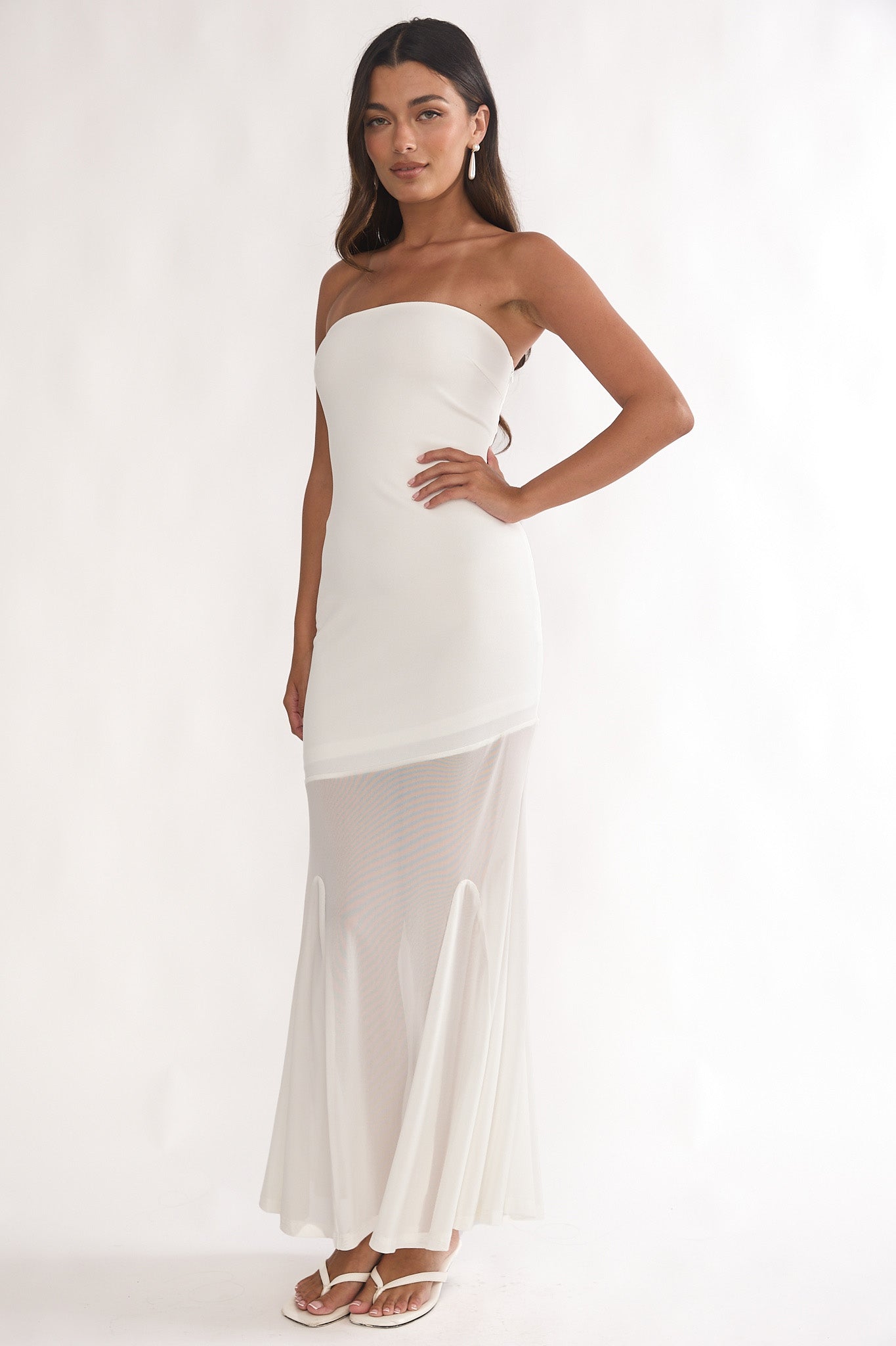Calluna Strapless Sheer Godet Hem Maxi Dress White-Maymioy