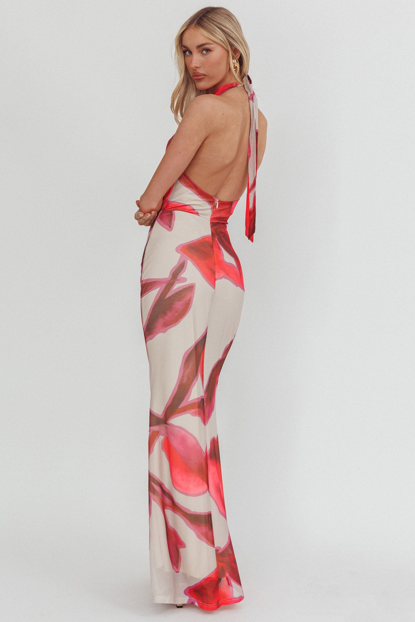 Outlier Cowl Halterneck Maxi Dress Print Beige-Maymioy