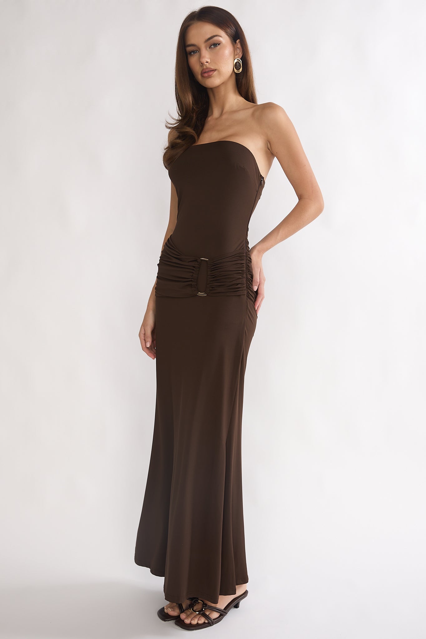Klaudia Strapless Ruched Waist Maxi Dress Chocolate-Maymioy