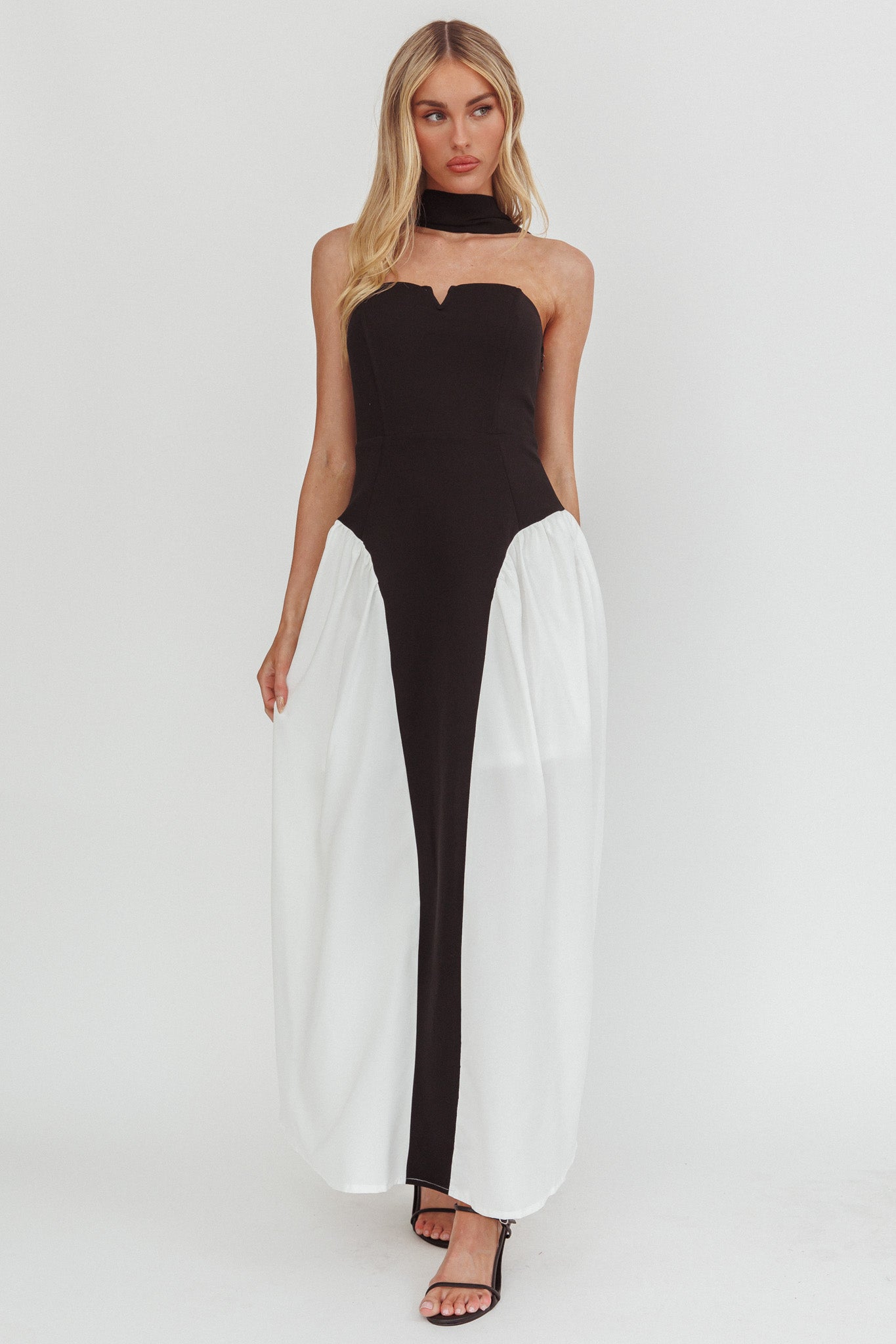 Lennix Strapless Scarf  Maxi Dress Black/White-Maymioy