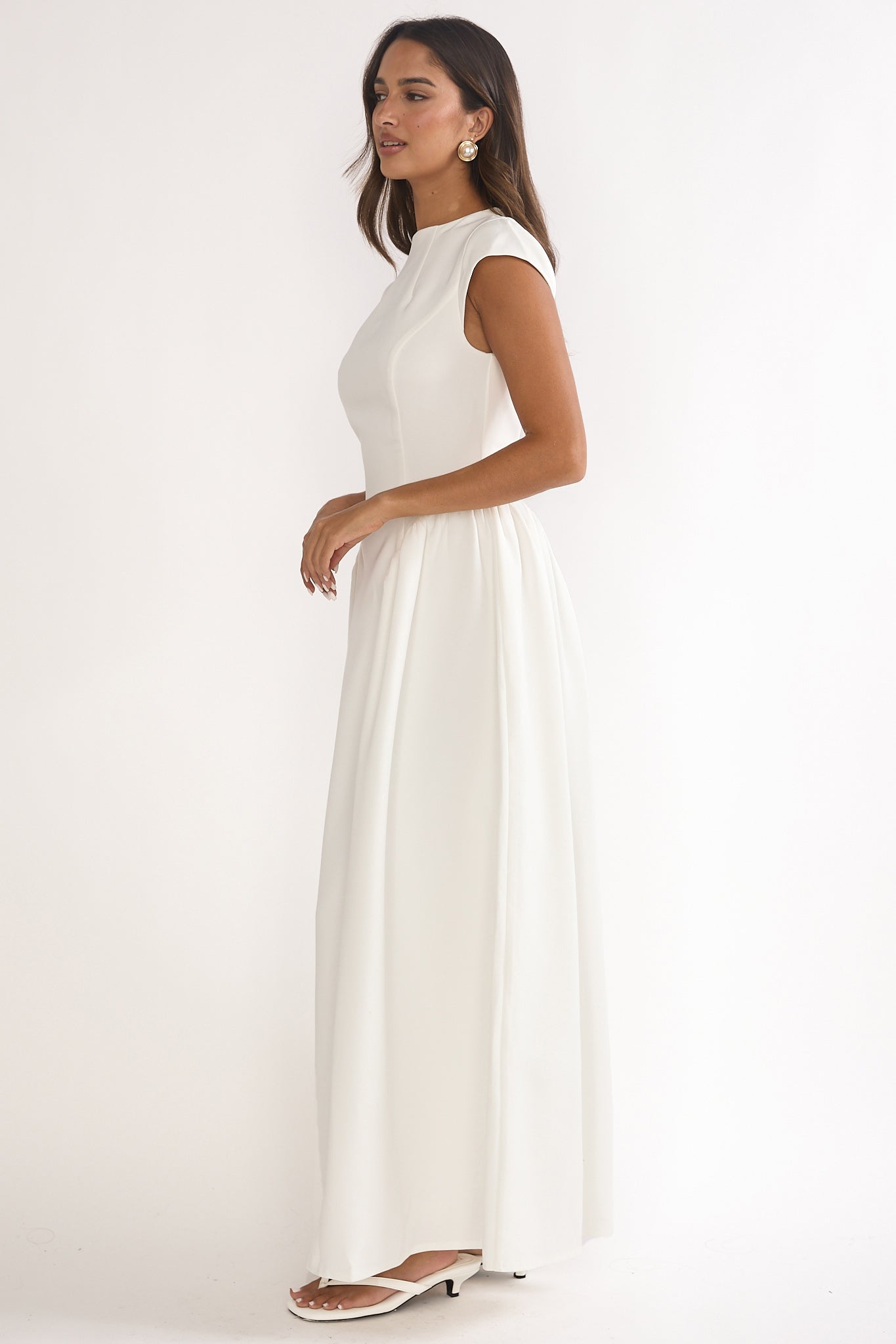 Lynnie Cap Sleeve Maxi Dress Cream-Maymioy