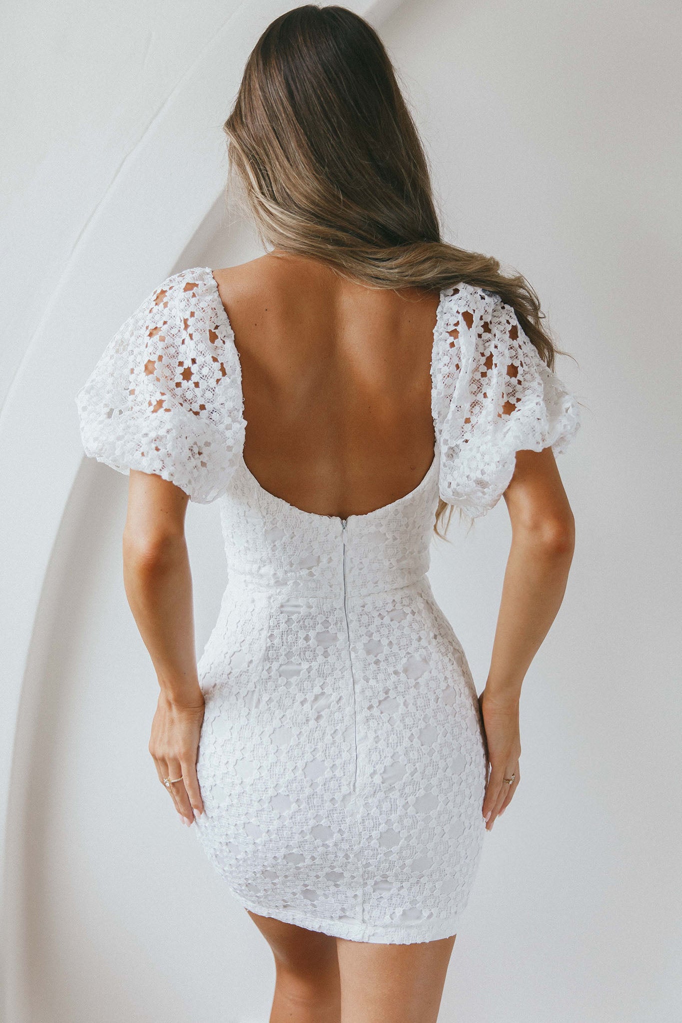 Catch Feelings Sweetheart Neckline Crochet Lace Overlay Dress White-Maymioy