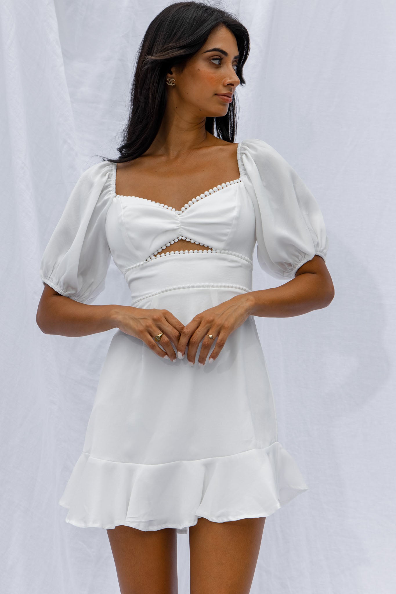 Catch Feelings Sweetheart Neckline Puff Sleeve Dot Trim Dress White-Maymioy