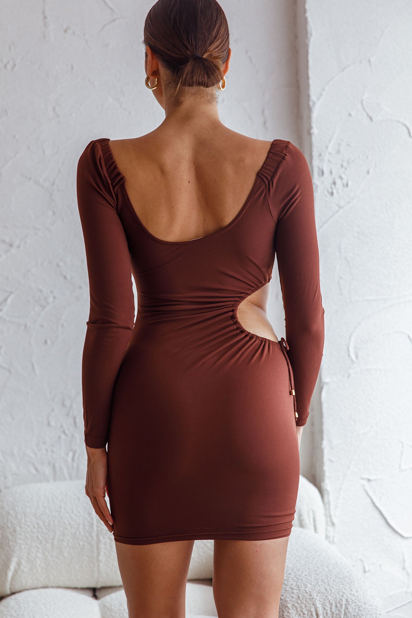Nikola Cut-Out Feature Long Sleeve Bodycon Mini Dress Chocolate-Maymioy