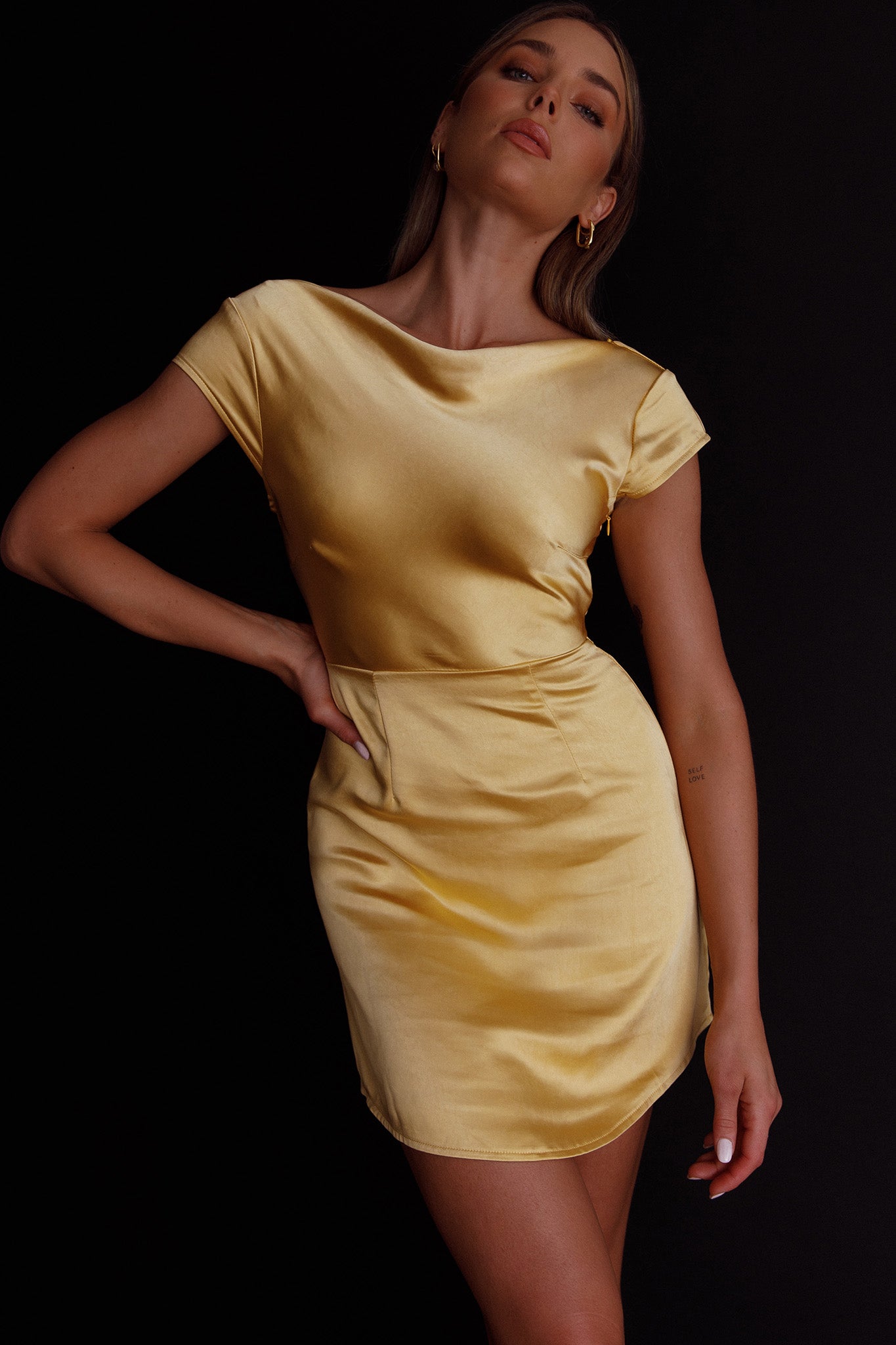 Lucinda Twist Back Mini Dress Yellow-Maymioy