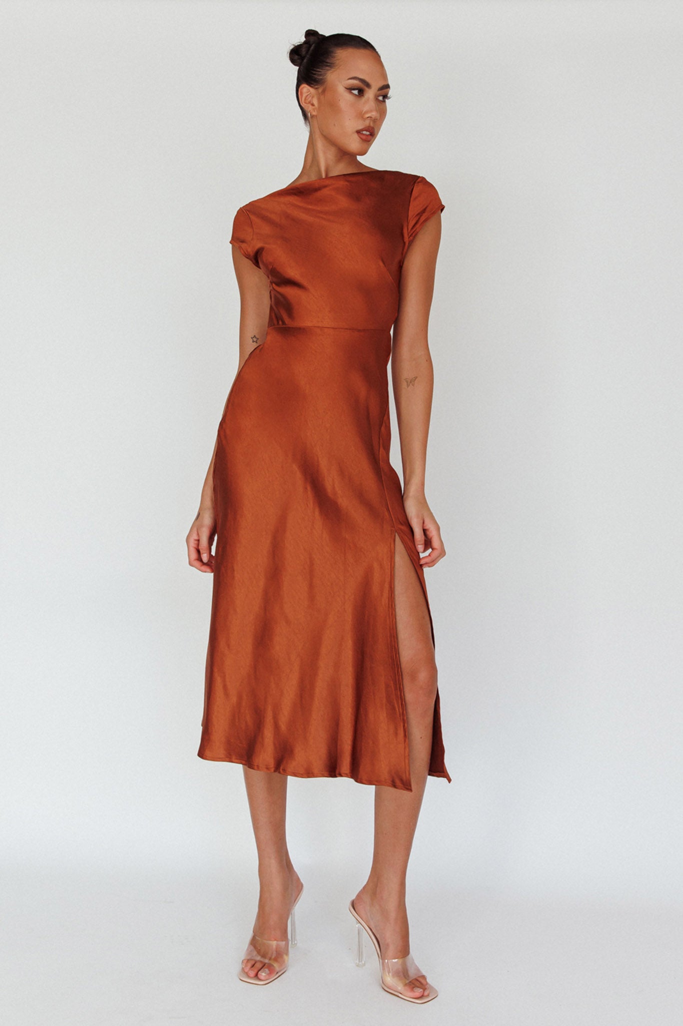 Lucinda Twist Back Midi Dress Brown-Maymioy