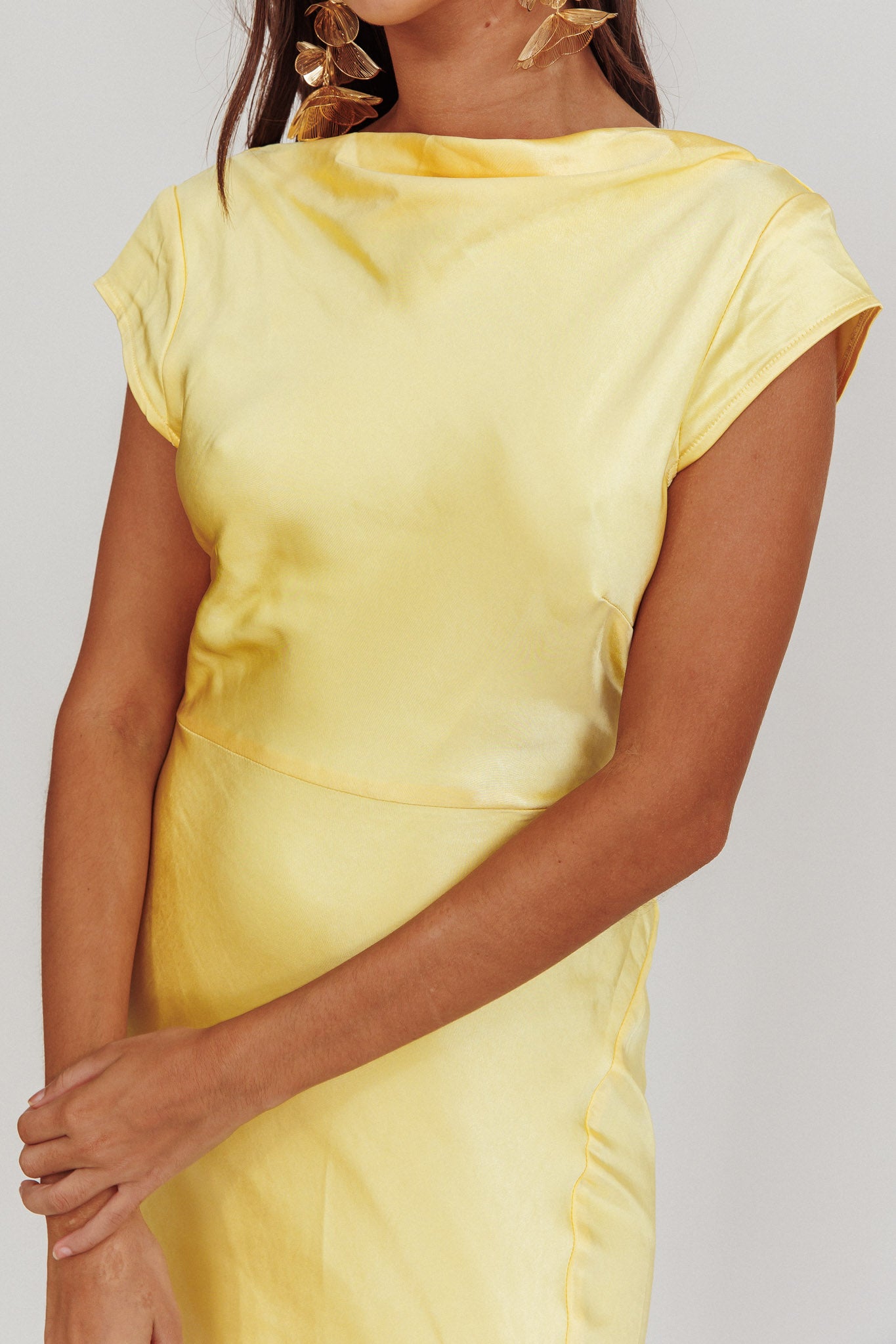 Lucinda Twist Back Midi Dress Butter-Maymioy