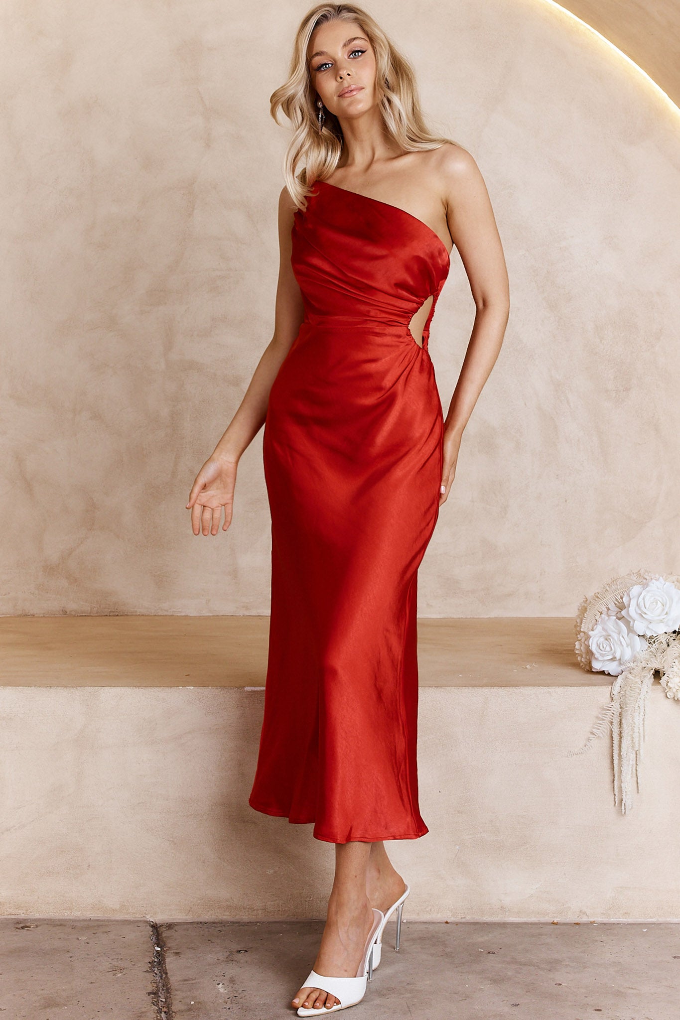 Taking Bets One Shoulder Satin Midi Dress Red-Maymioy