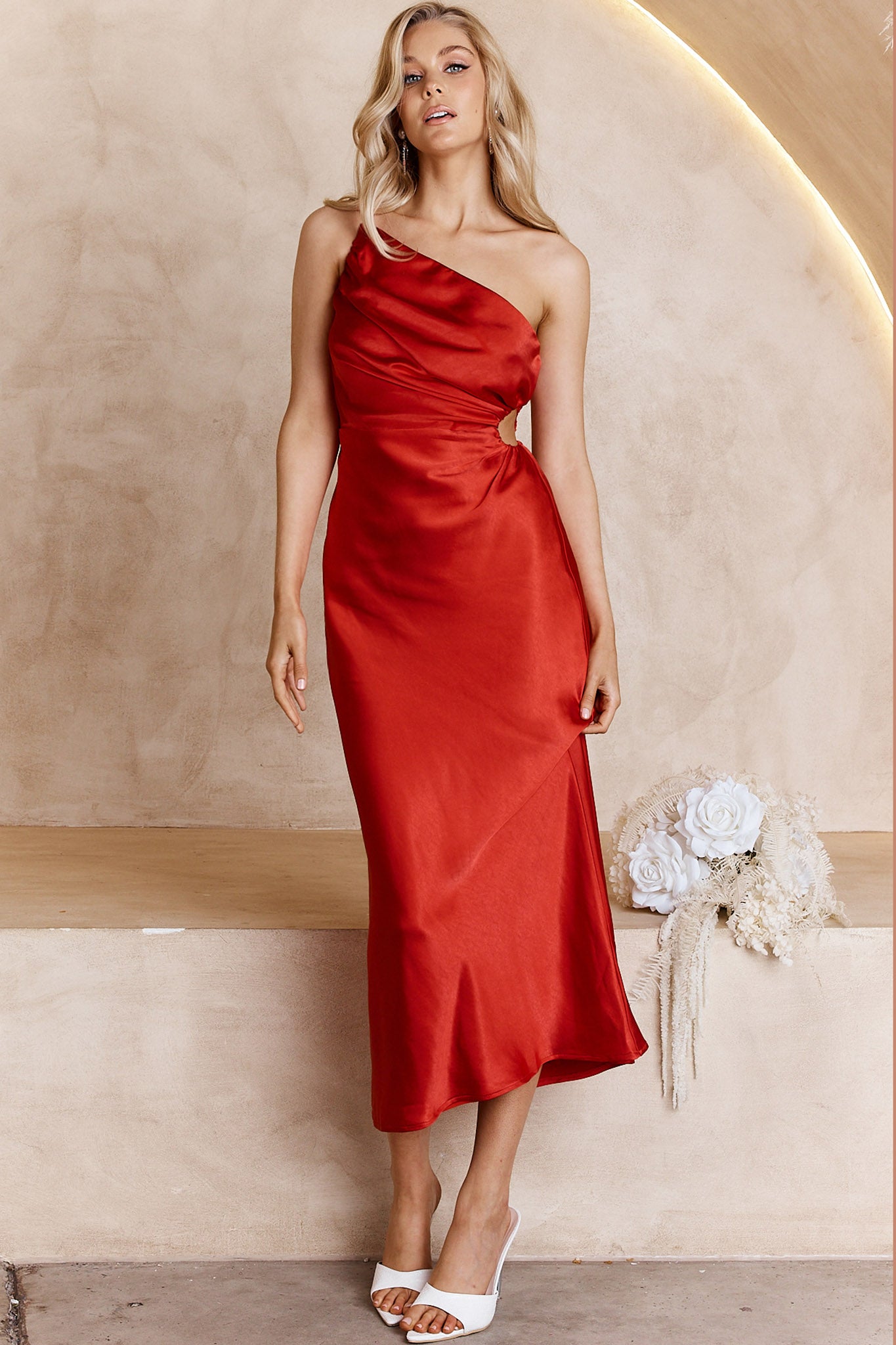 Taking Bets One Shoulder Satin Midi Dress Red-Maymioy