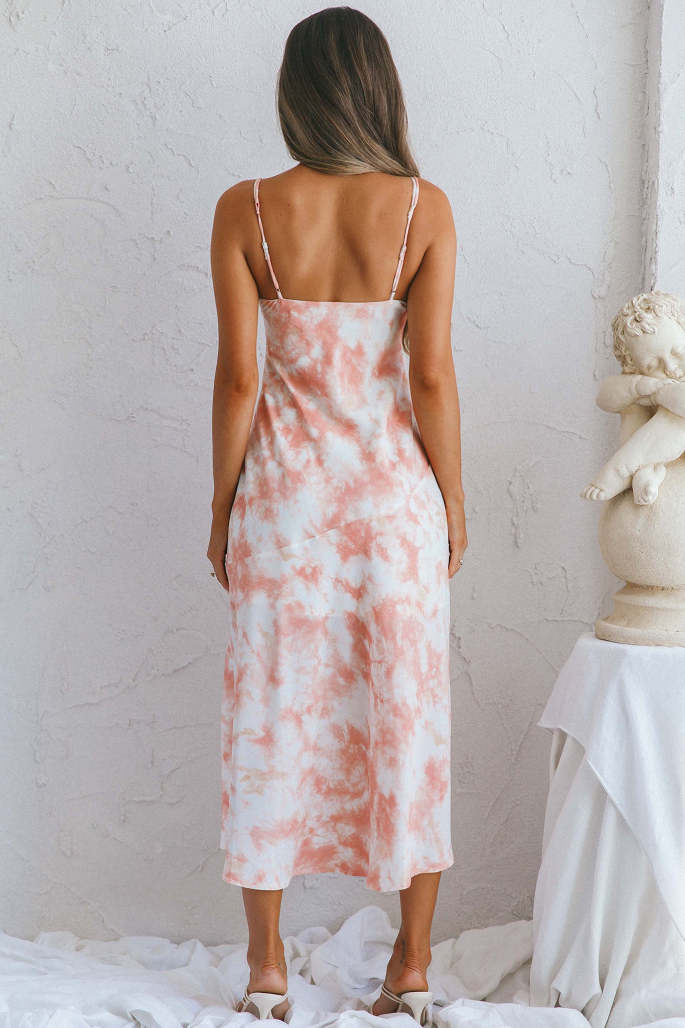 She Reigns Twist Bust Split Midi Dress Tie Dye Pink-Maymioy
