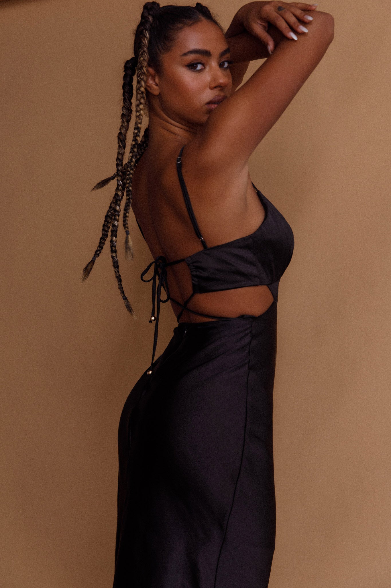 City Lights Cut-Out Waist Strappy Back Midi Dress Black-Maymioy