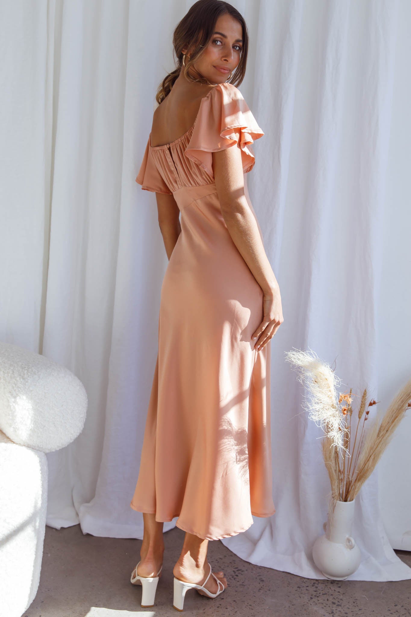 Park Avenue Flutter Sleeve Side Split Midi Dress Apricot-Maymioy
