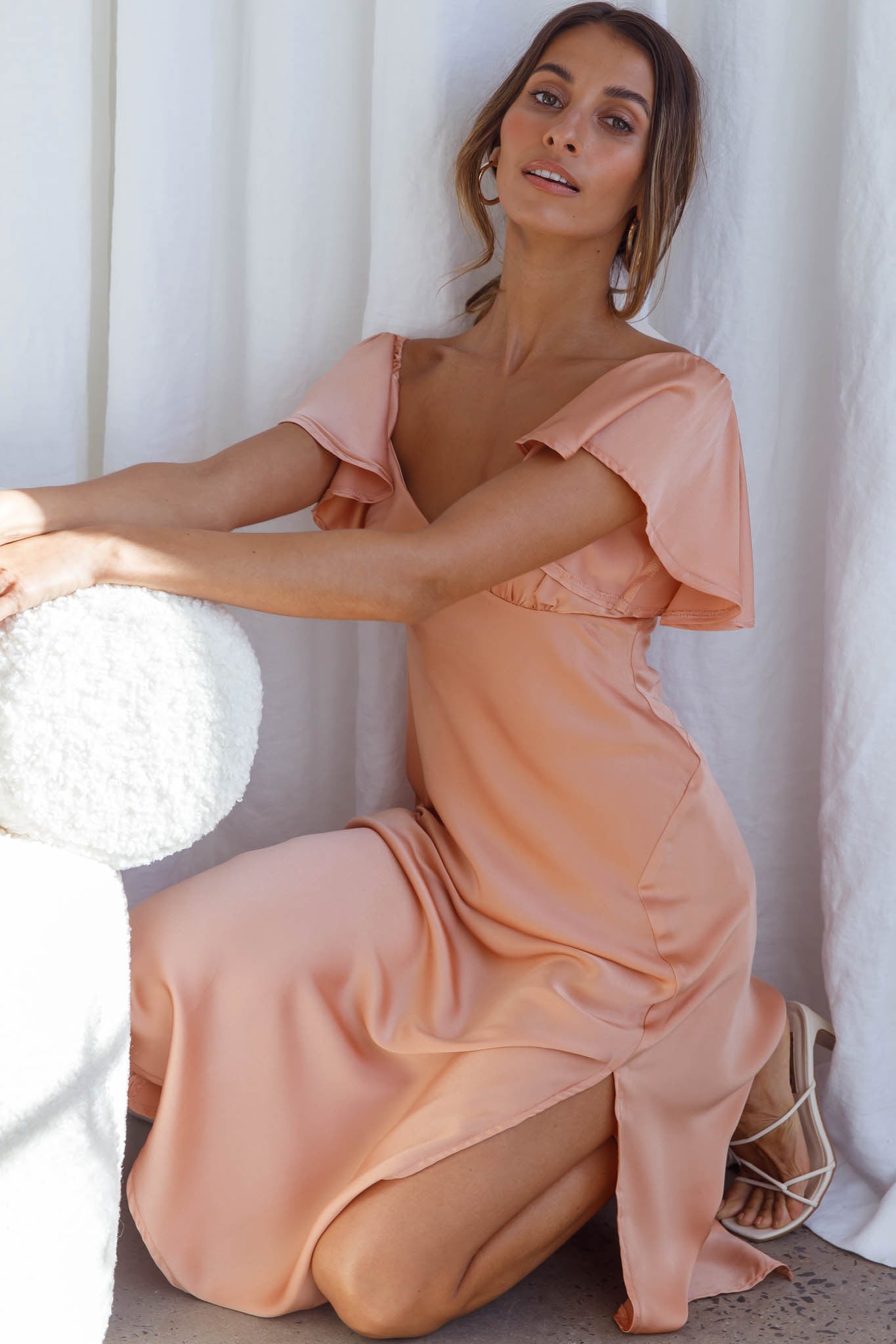 Park Avenue Flutter Sleeve Side Split Midi Dress Apricot-Maymioy
